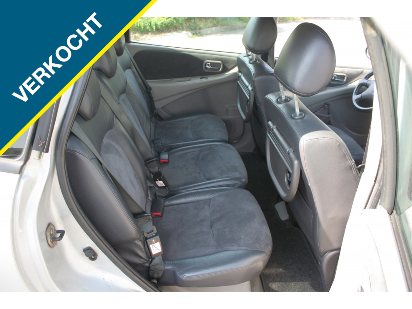 Foto van Nissan Almera Tino