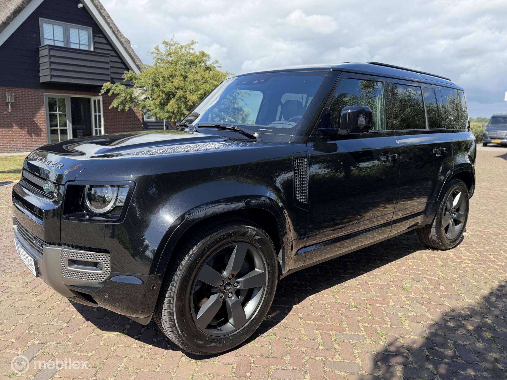 Foto van Land Rover Defender 110