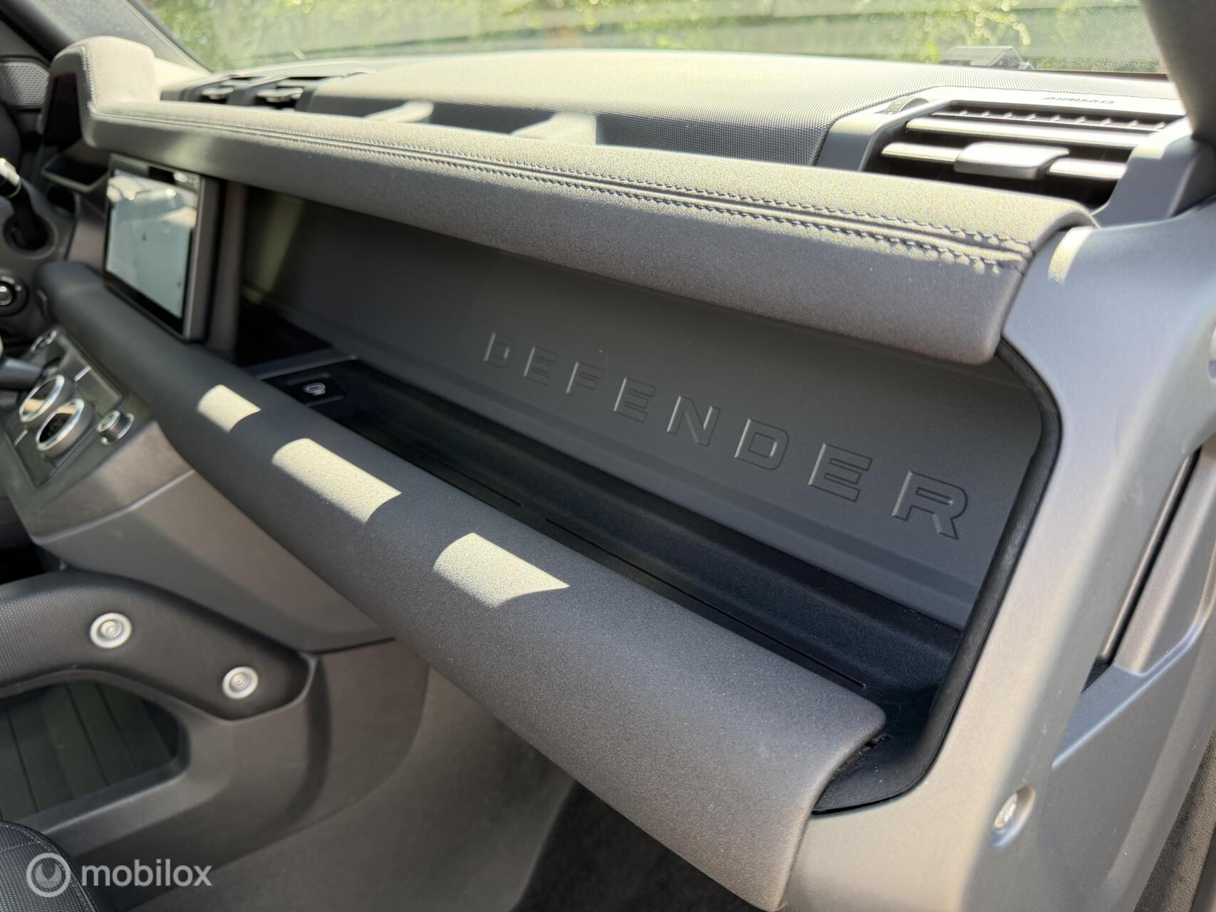 Foto van Land Rover Defender 110
