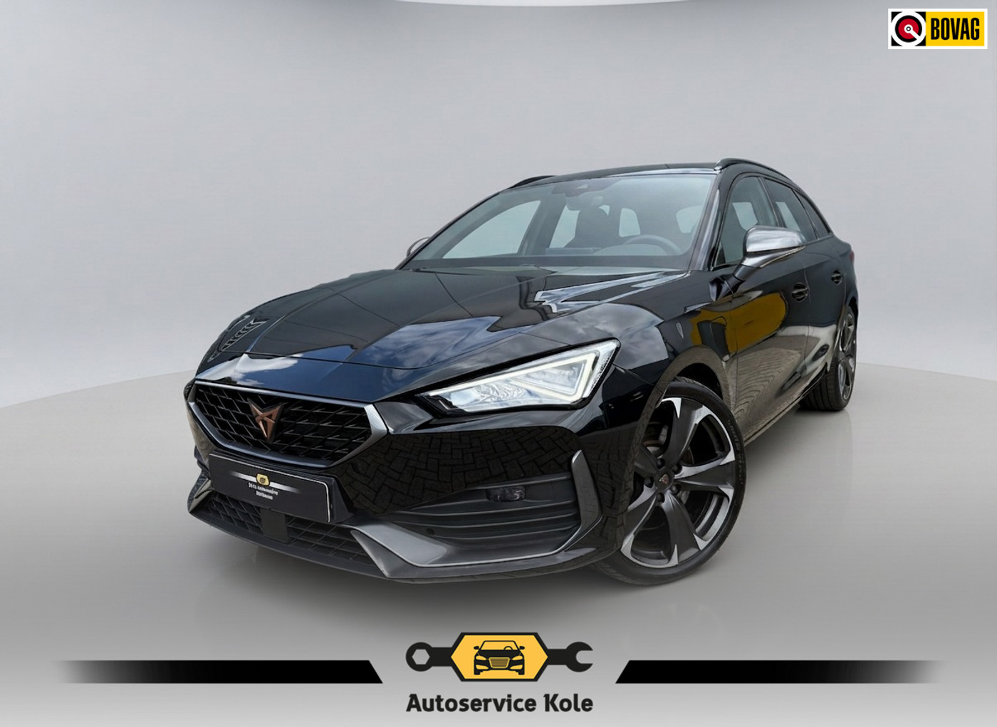Cupra Leon Sportstourer 1.4 e-Hybrid 245pk VZ * Navigatie * Adaptieve Cruise * Stoelverwarming * Virtual Cockpit * 2023 - voorkant