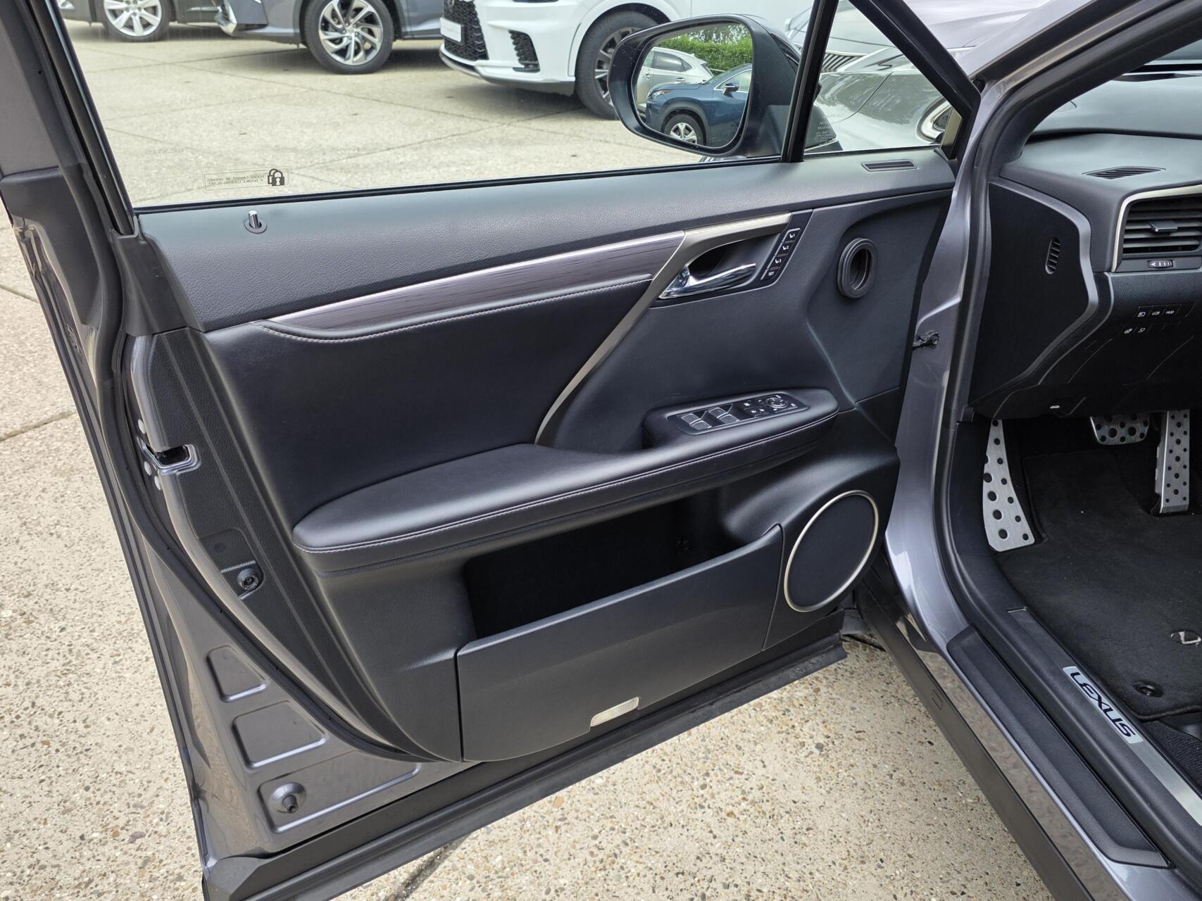 Foto van Lexus RX