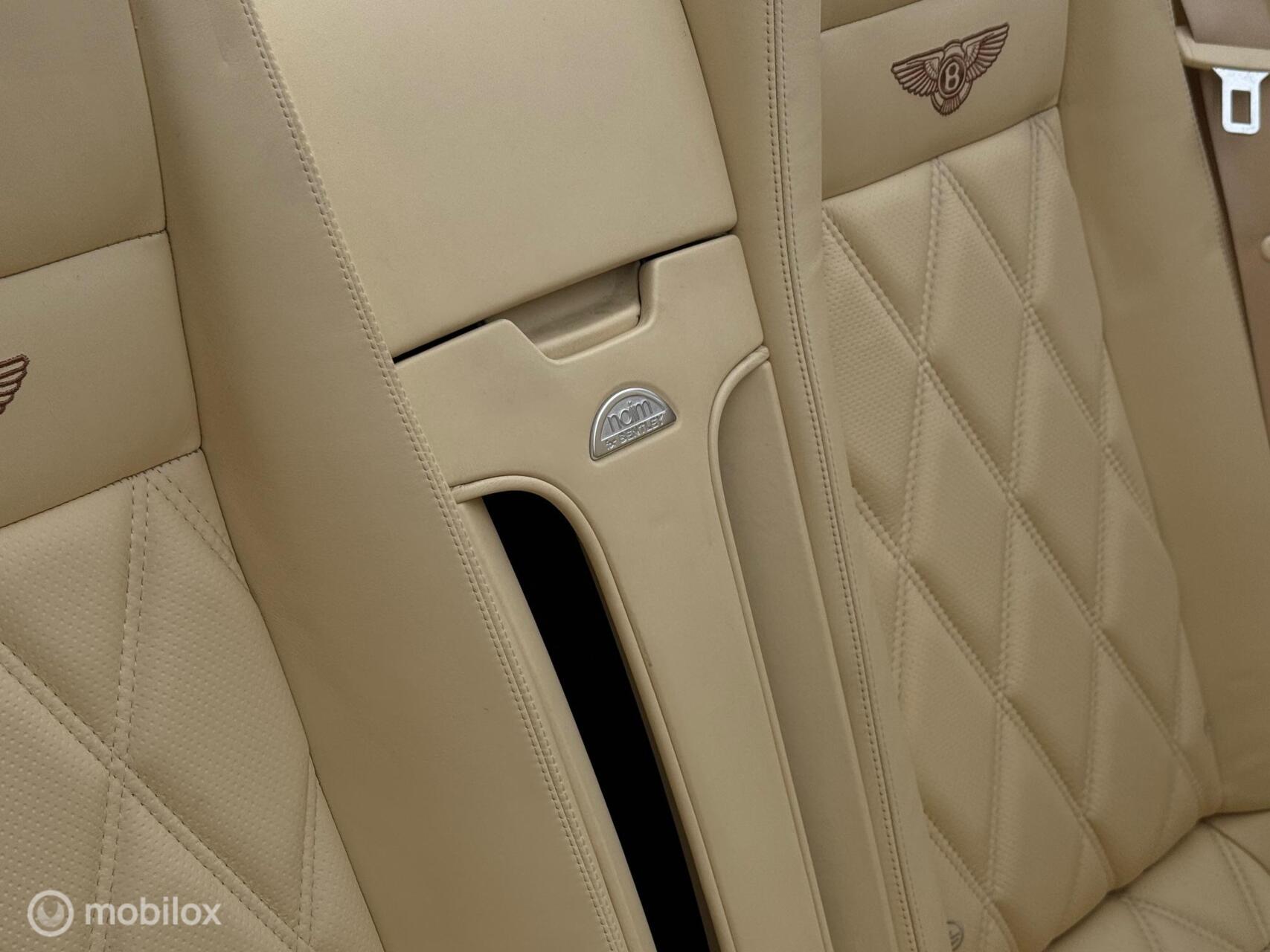 Foto van Bentley Continental GTC