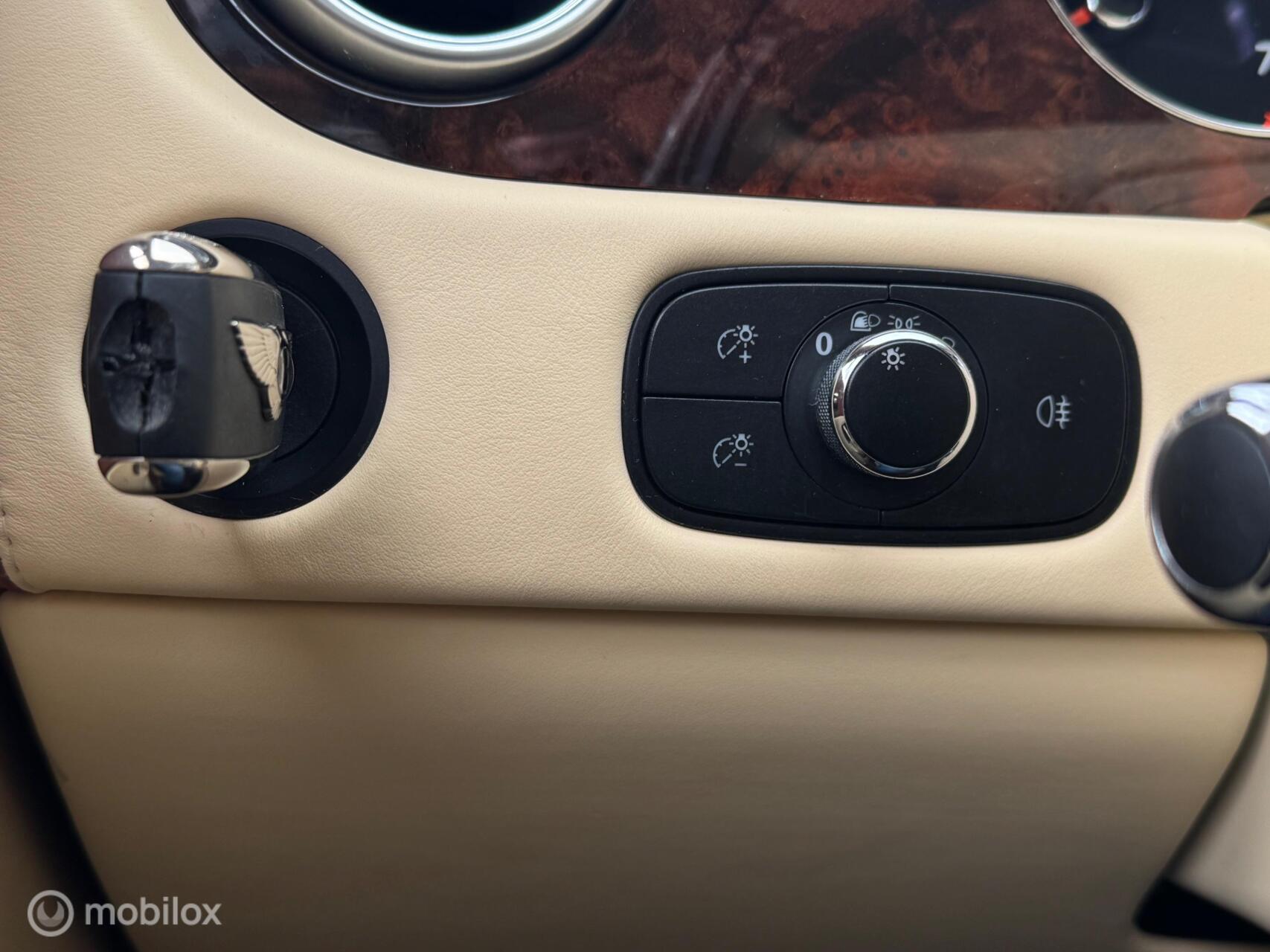 Foto van Bentley Continental GTC