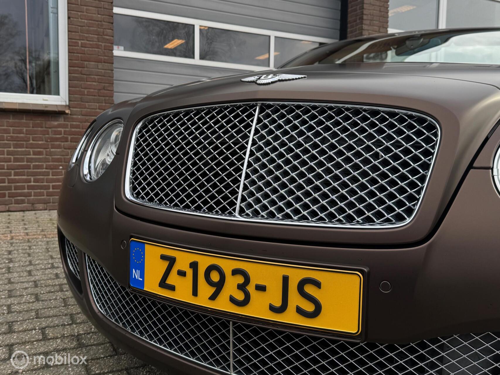 Foto van Bentley Continental GTC