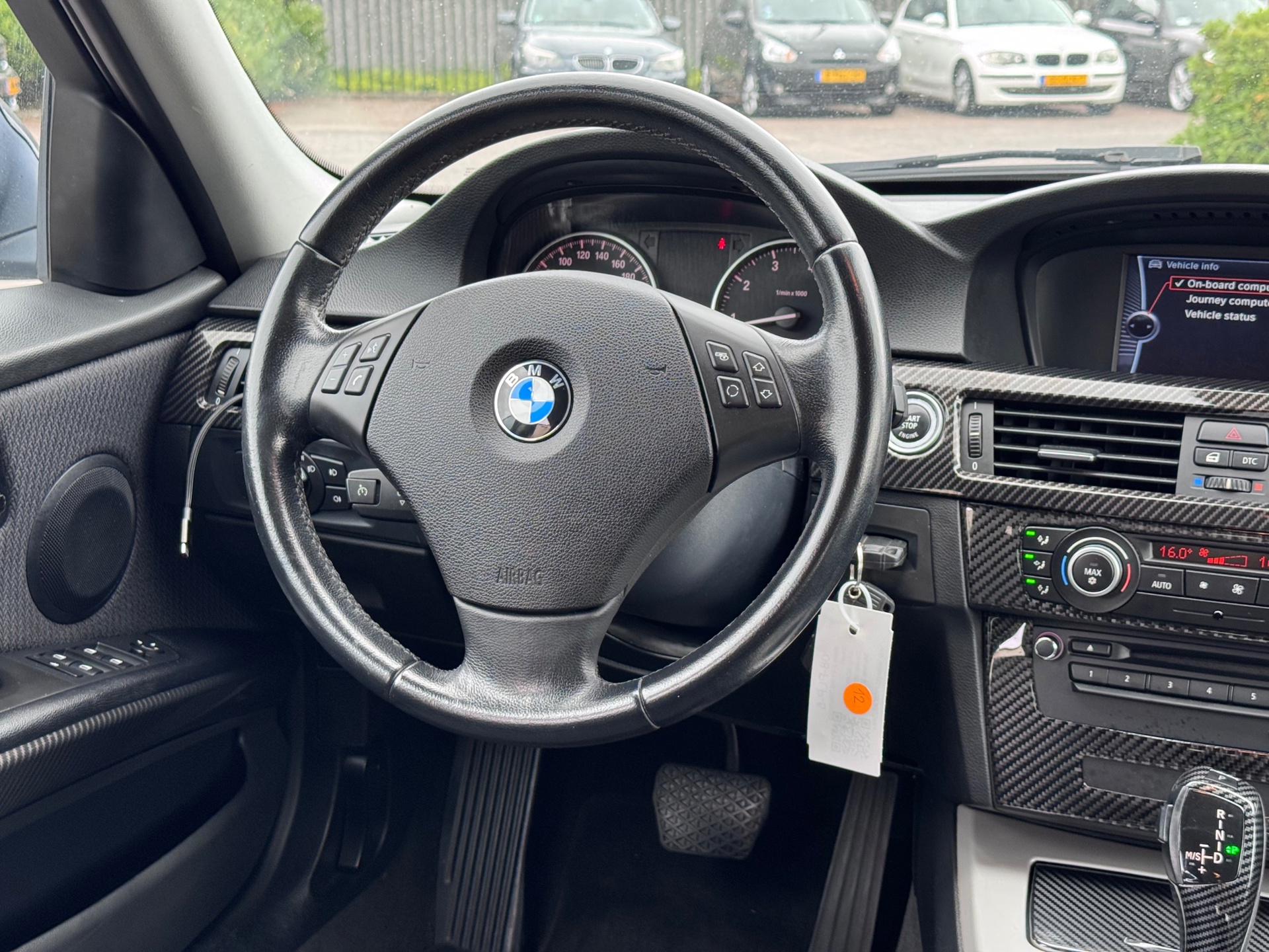 Foto van BMW 318i