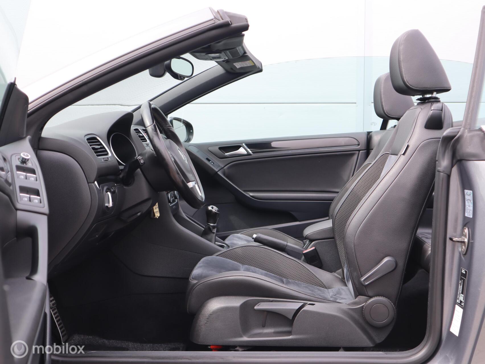 Foto van Volkswagen Golf Cabriolet