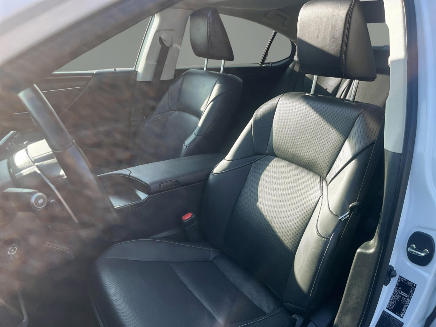 Foto van Lexus Lexus Es300h