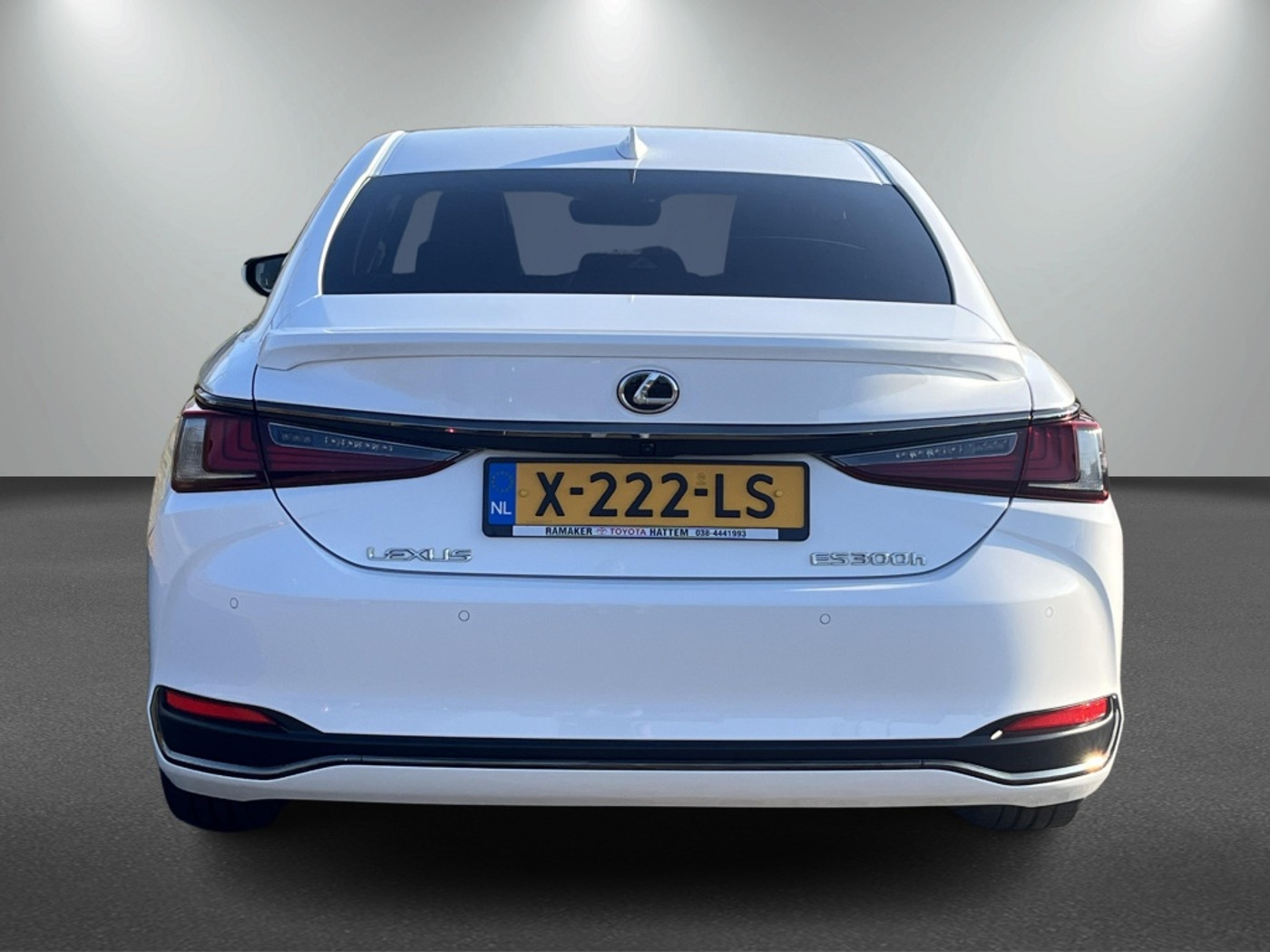 Foto van Lexus Lexus Es300h