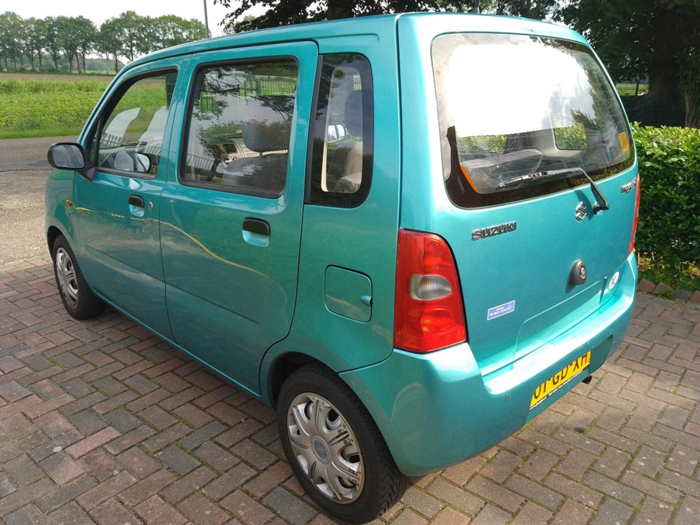 Foto van Suzuki Wagon R