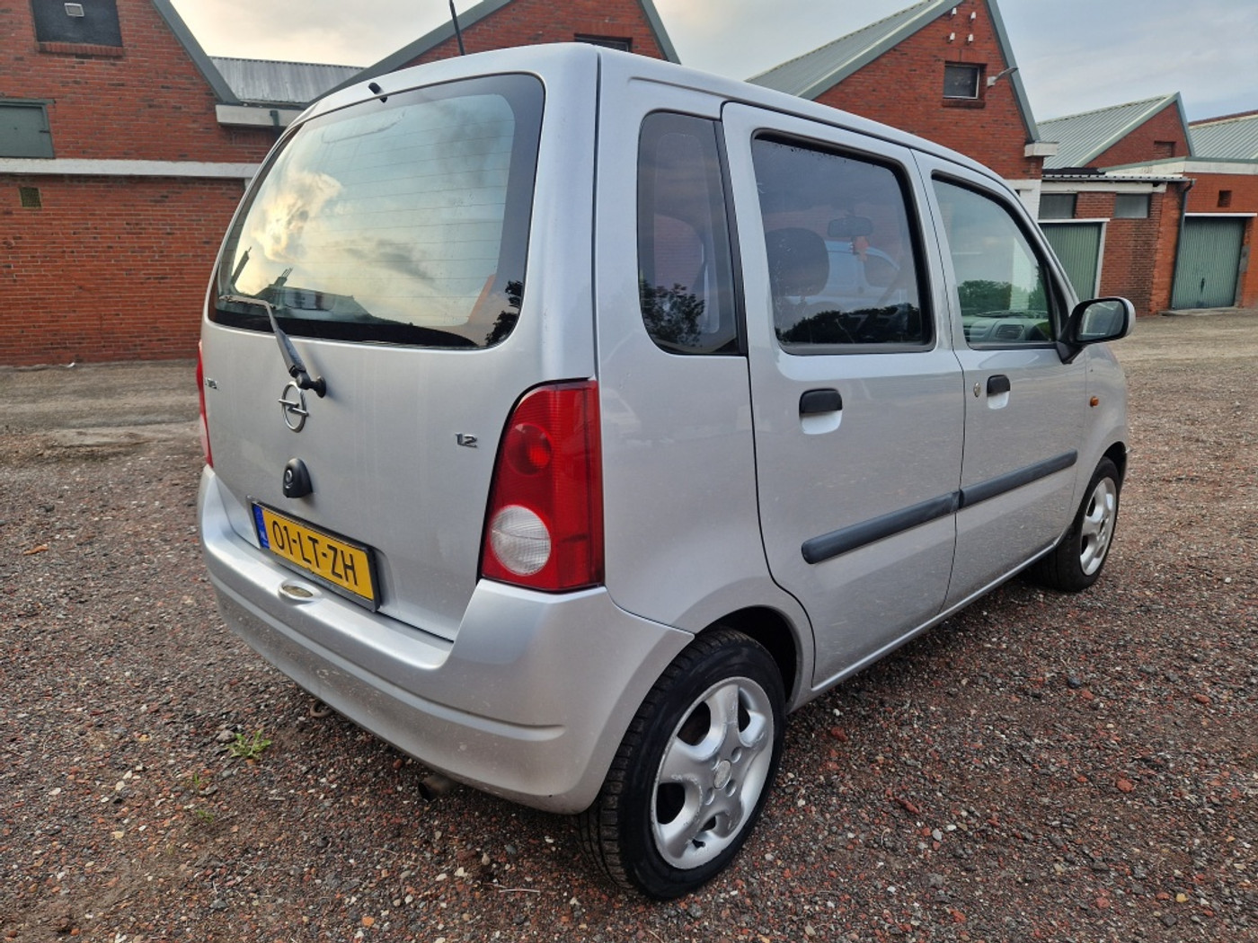 Foto van Opel Agila