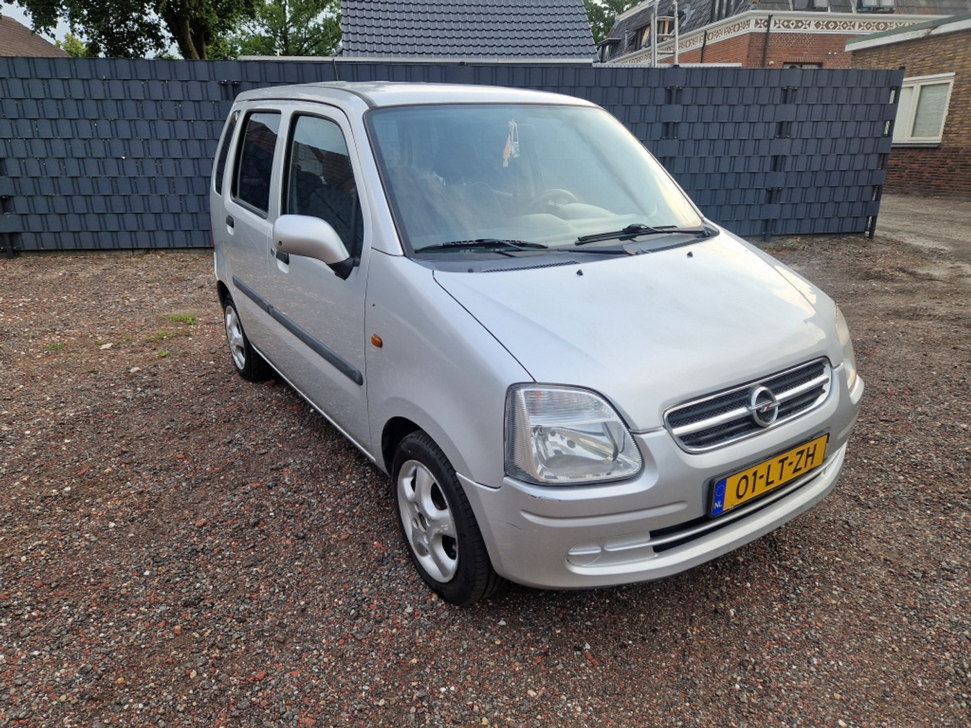 Opel Agila 1.2 nette auto !! APK 18-7-26 Airco 2003 - voorkant