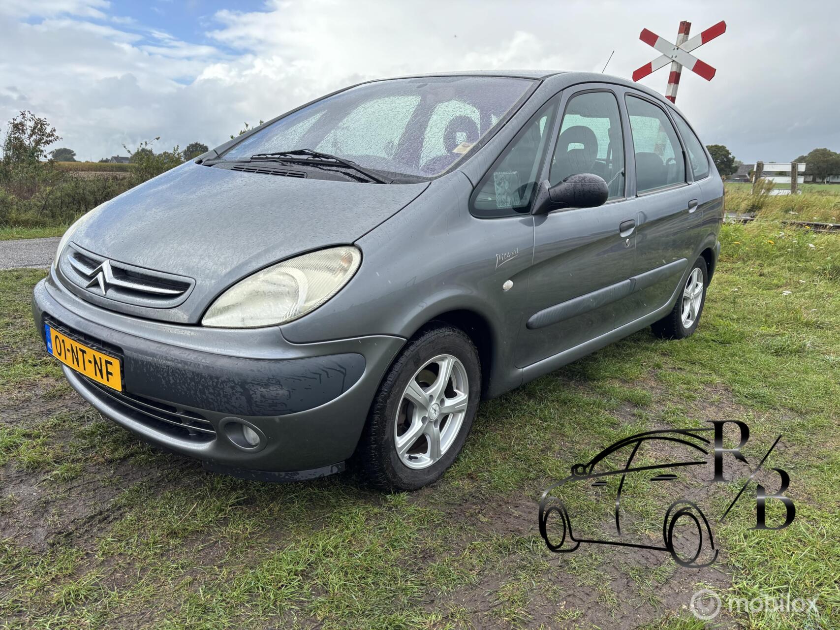 Citroen Xsara Picasso 1.8i-16V Différence 2 INRUILKOOPJE 2004 - voorkant