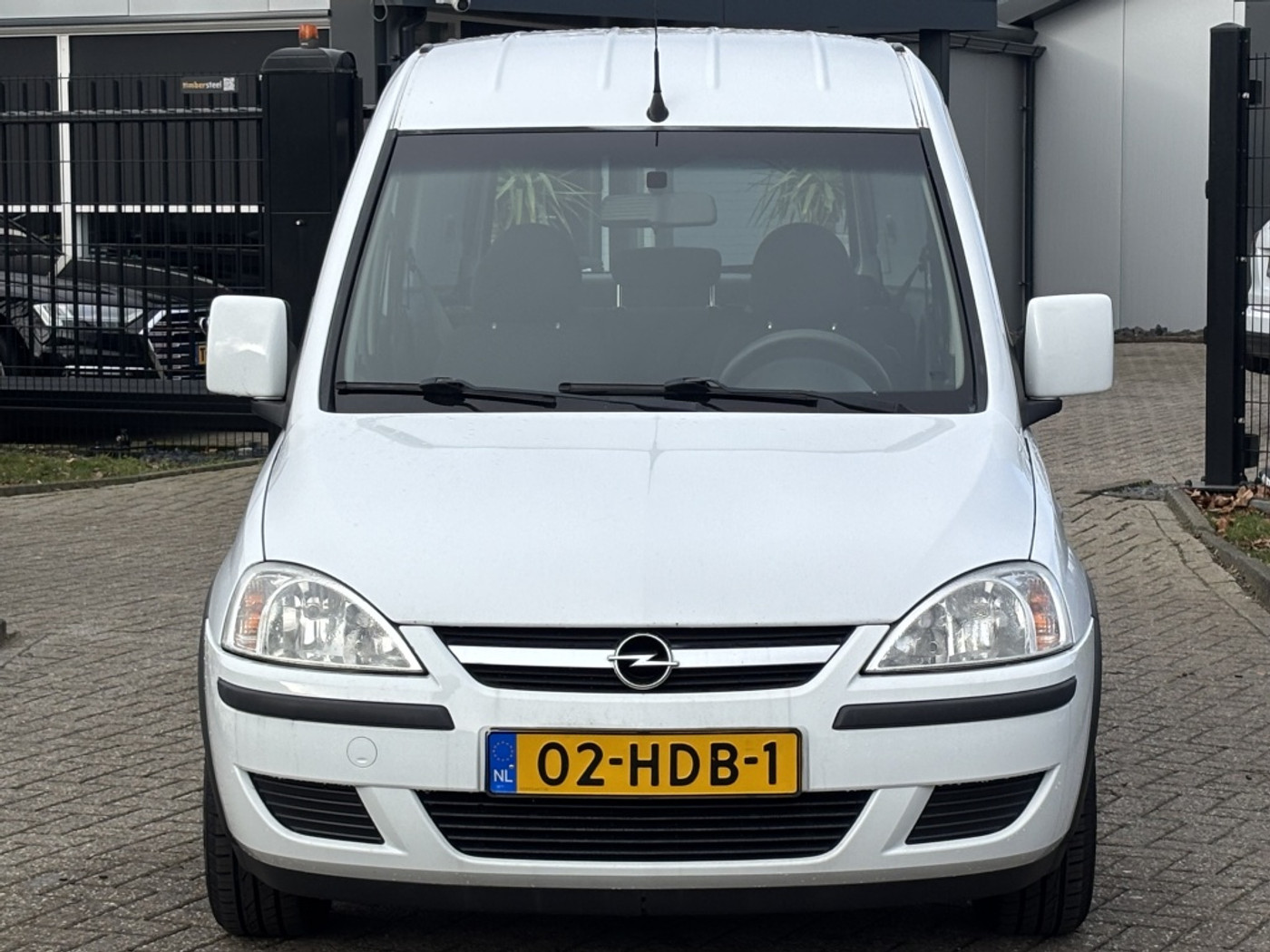 Foto van Opel Tour