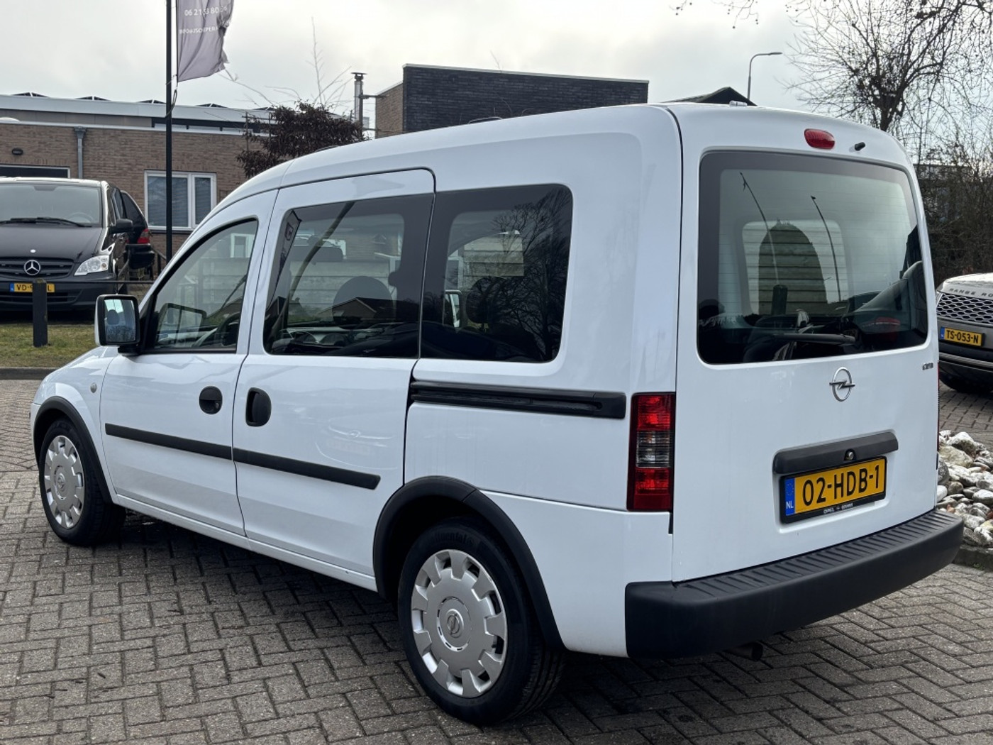Foto van Opel Tour