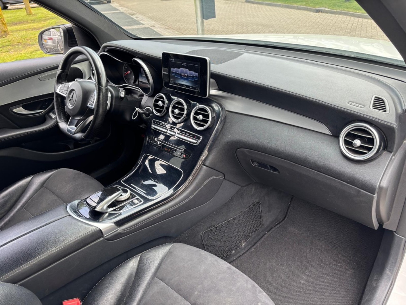 Foto van Mercedes-Benz GLC 250 D 4Matic