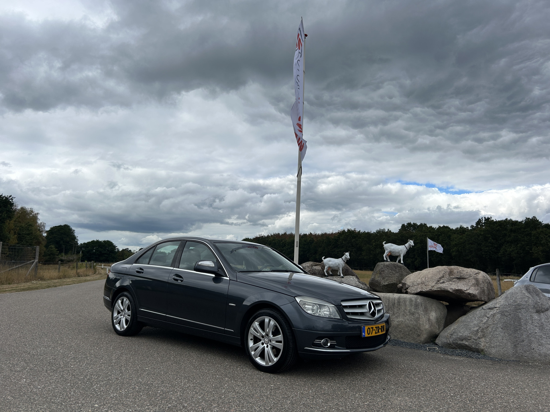 Foto van Mercedes-Benz C 180 Kompressor