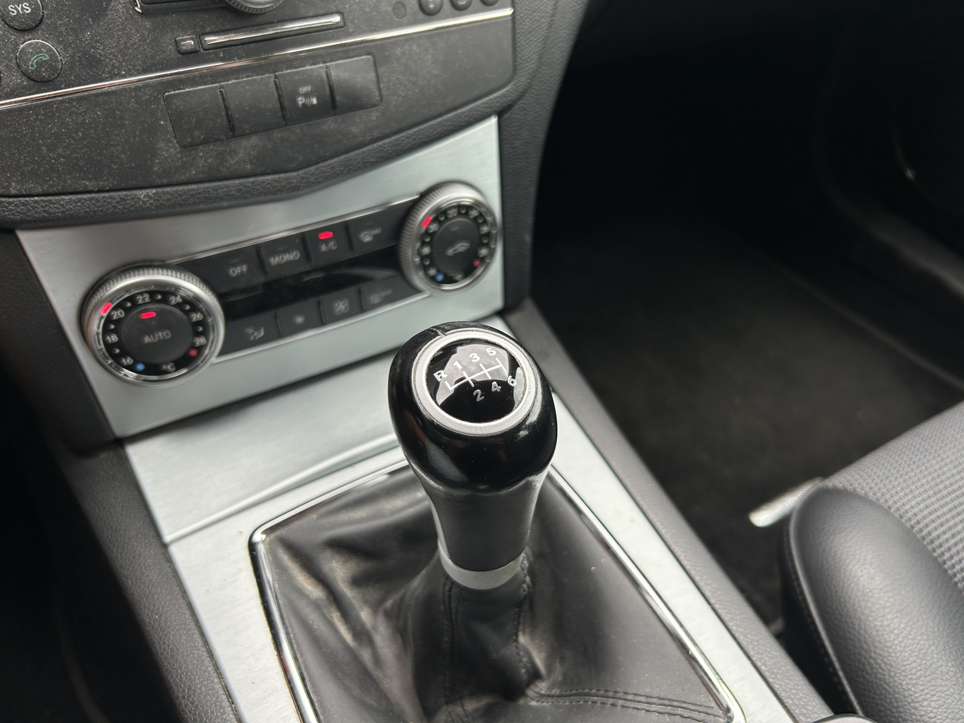 Foto van Mercedes-Benz C 180 Kompressor