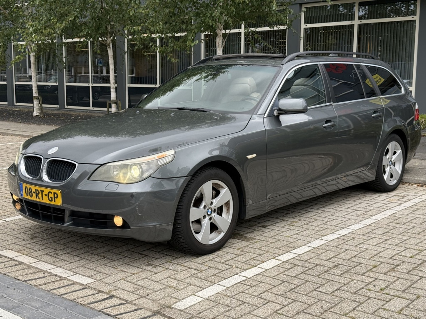 BMW 5er Reihe 530xi 258PK High Executive Automaat Vol Opties 2005 - voorkant