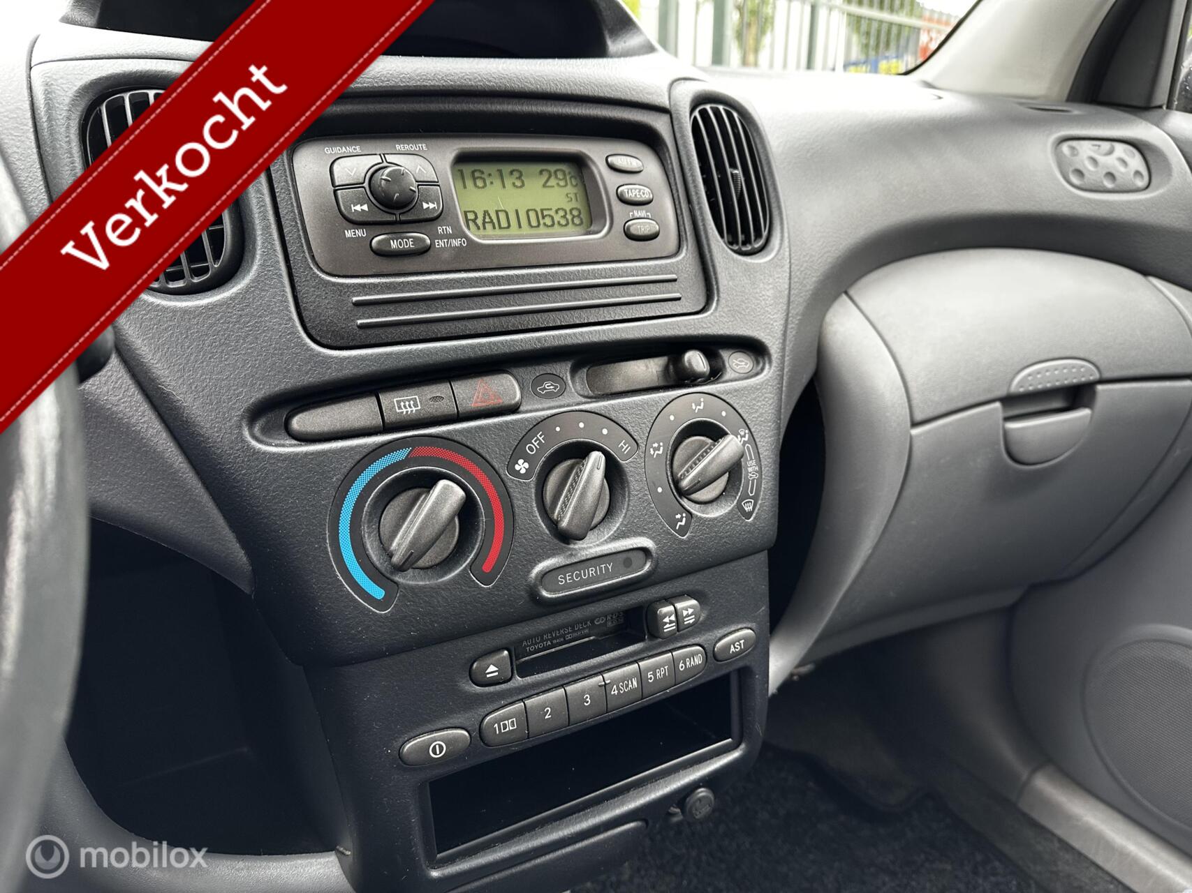 Foto van Toyota Toyota Yaris Verso