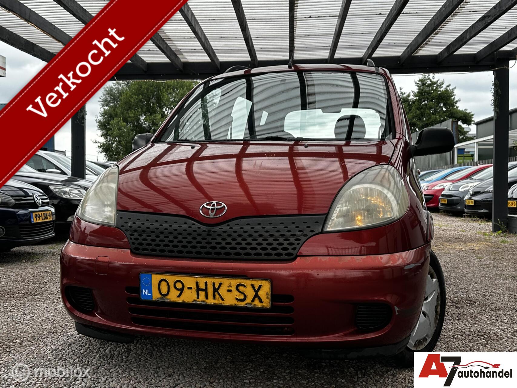 Foto van Toyota Toyota Yaris Verso