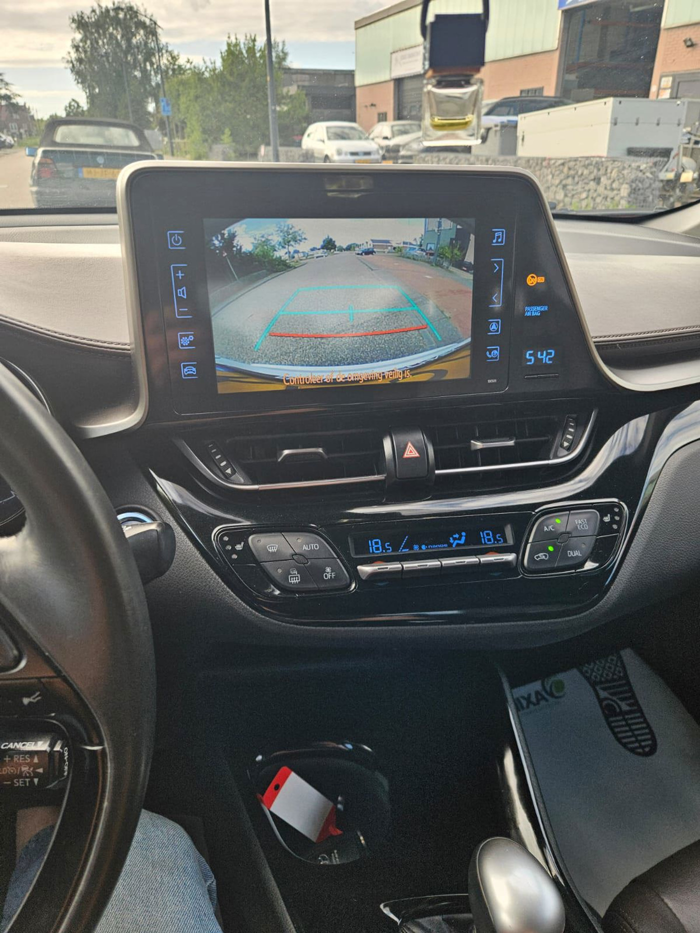 Foto van Toyota Toyota C-hr