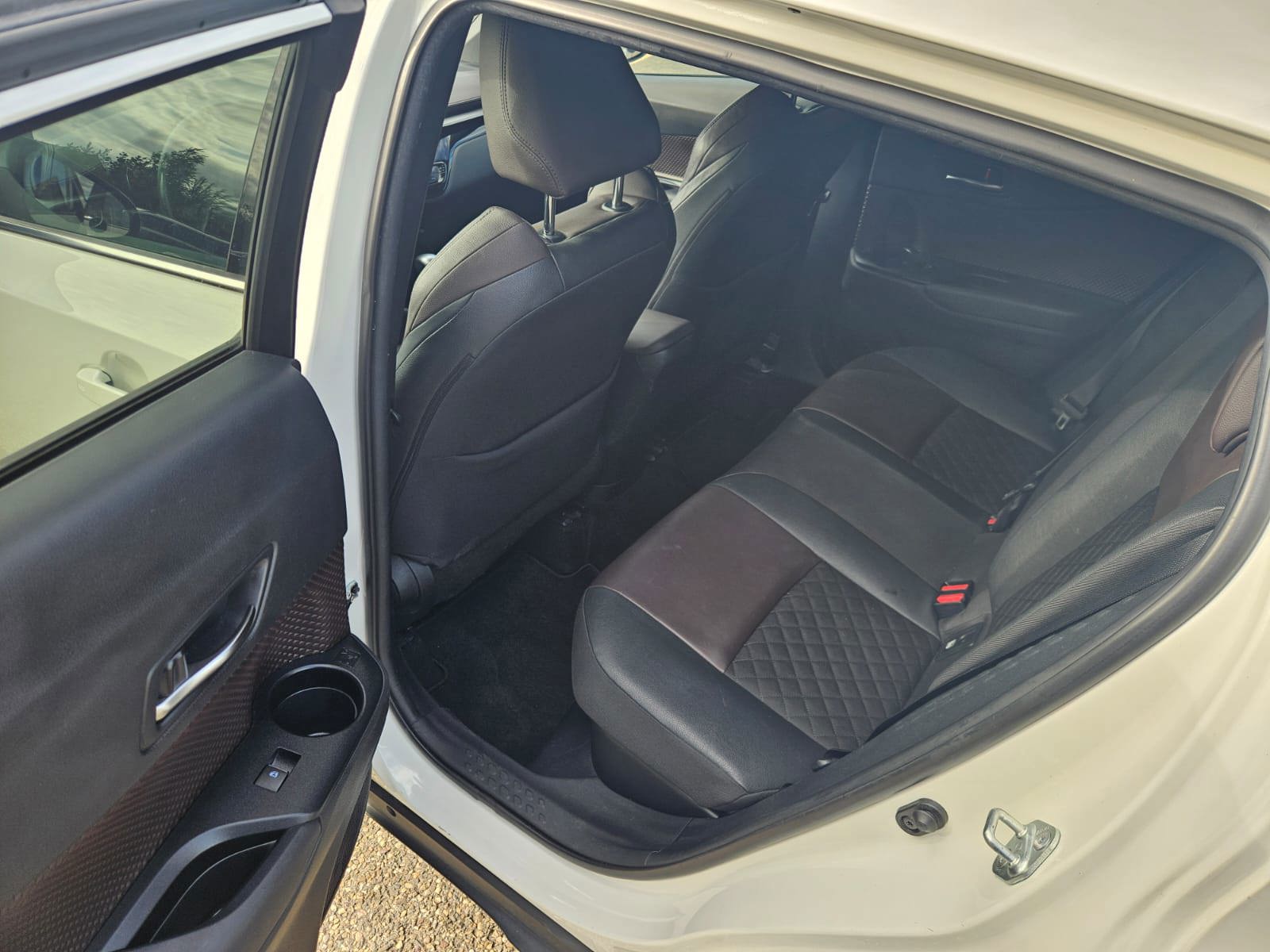 Foto van Toyota Toyota C-hr