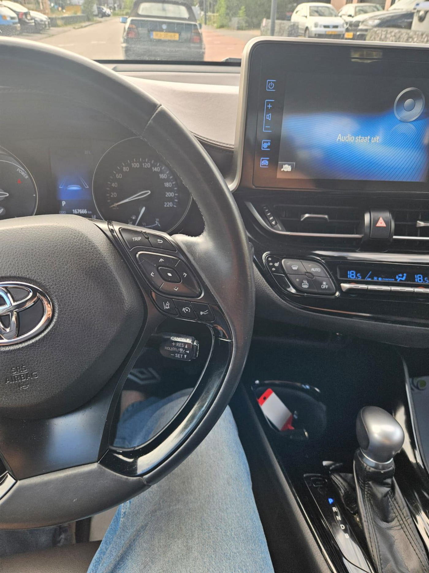 Foto van Toyota Toyota C-hr