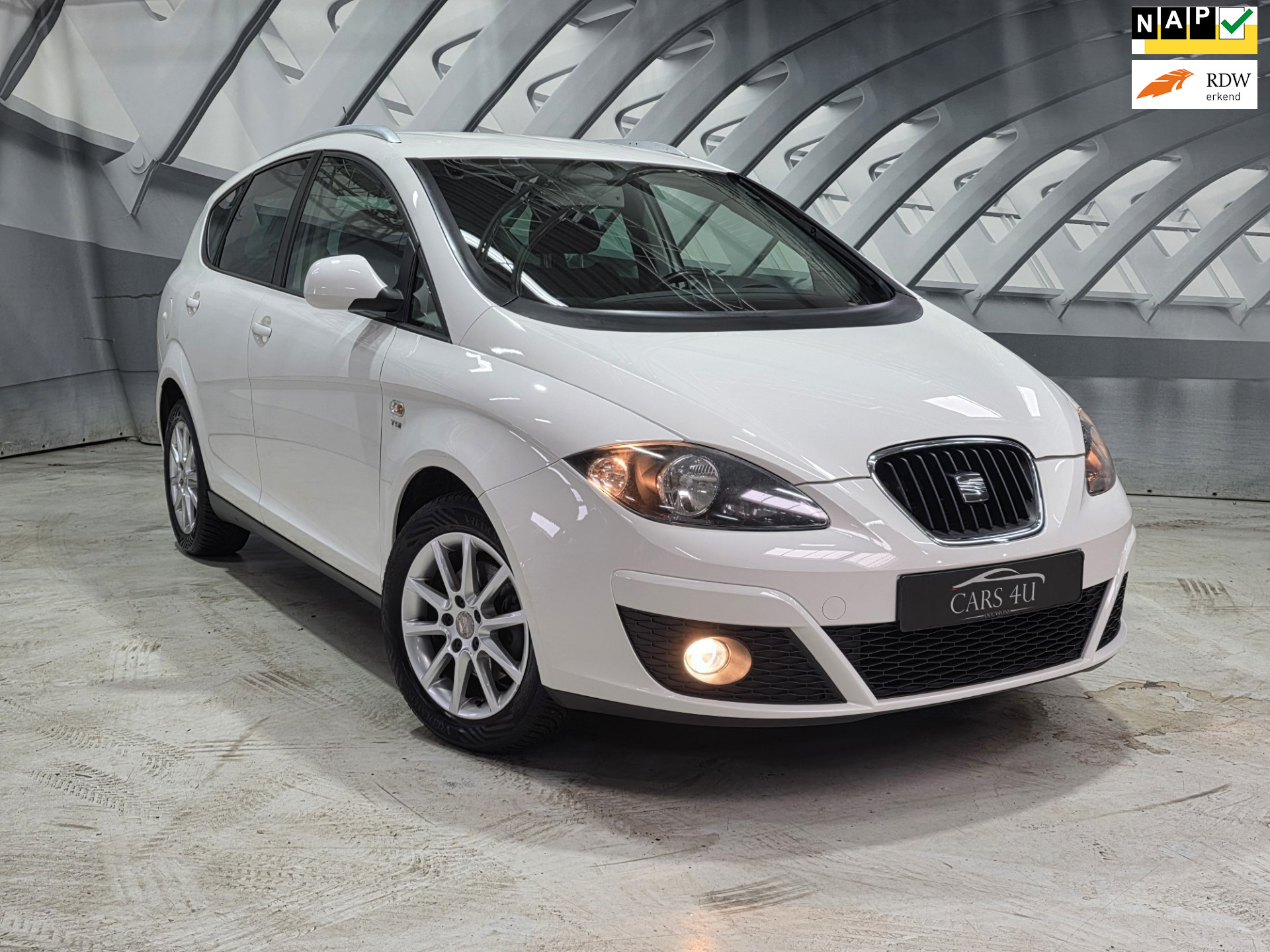 Seat Altea XL 1.2 TSI Ecomotive Businessline 2011 - voorkant