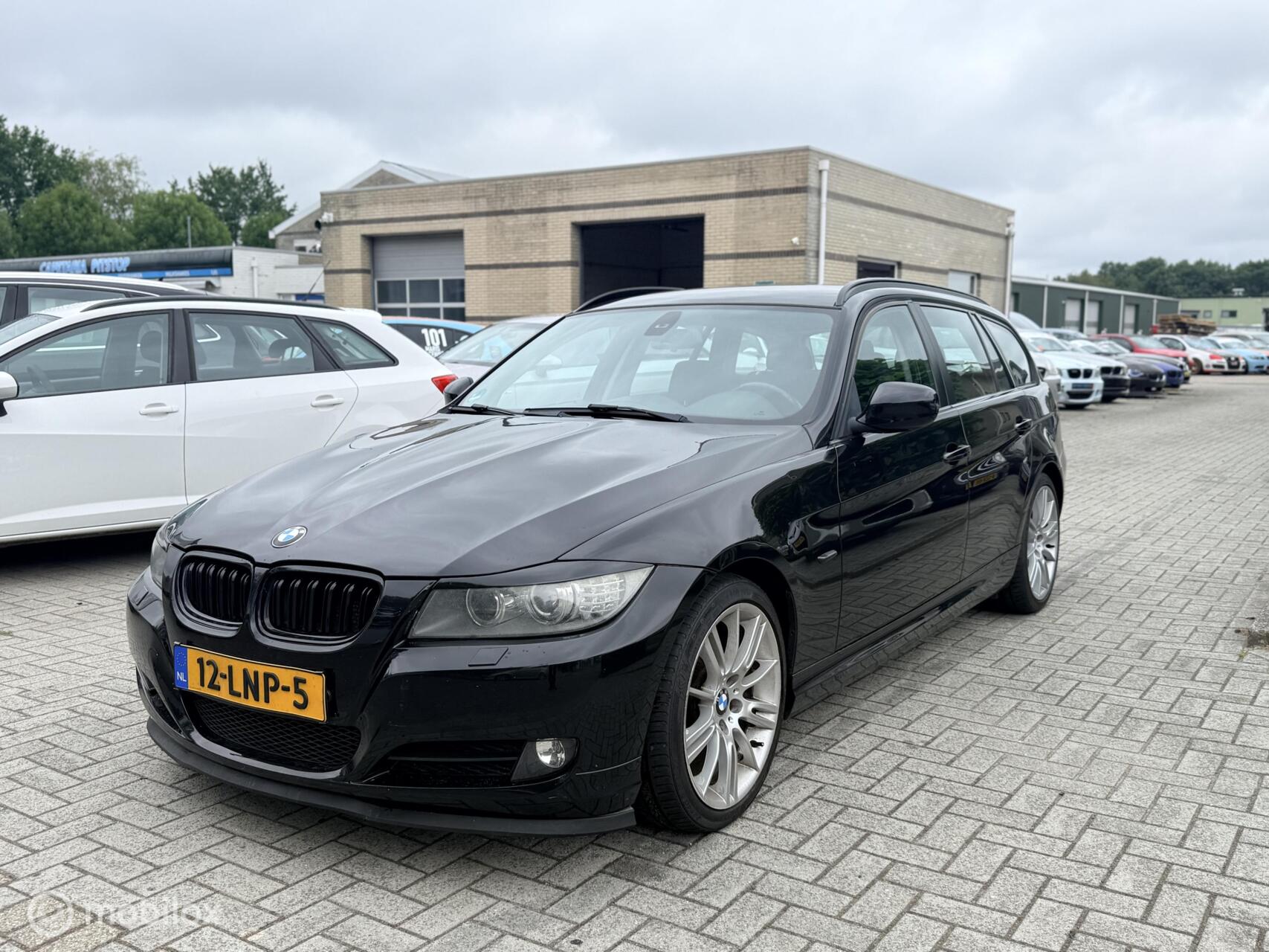 Foto van BMW 318i