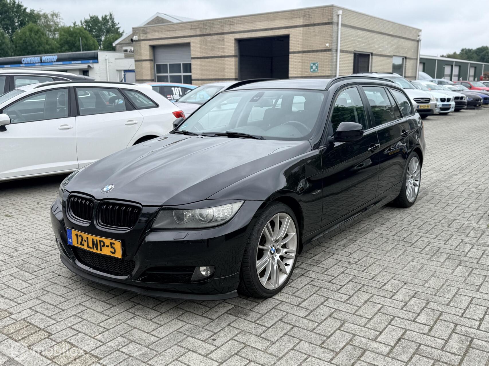 Foto van BMW 318i