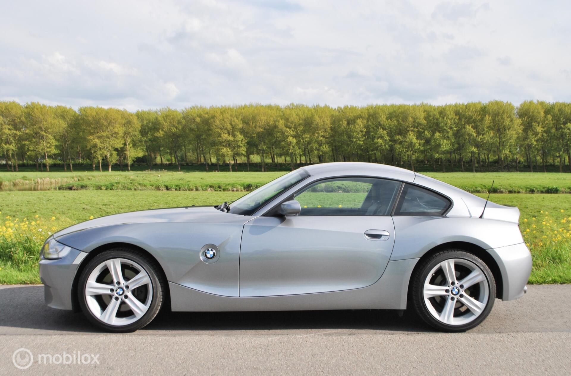 BMW Z Reihe 3.0si Aut Executive 55dkm Voll.Historie E86 2008 - voorkant
