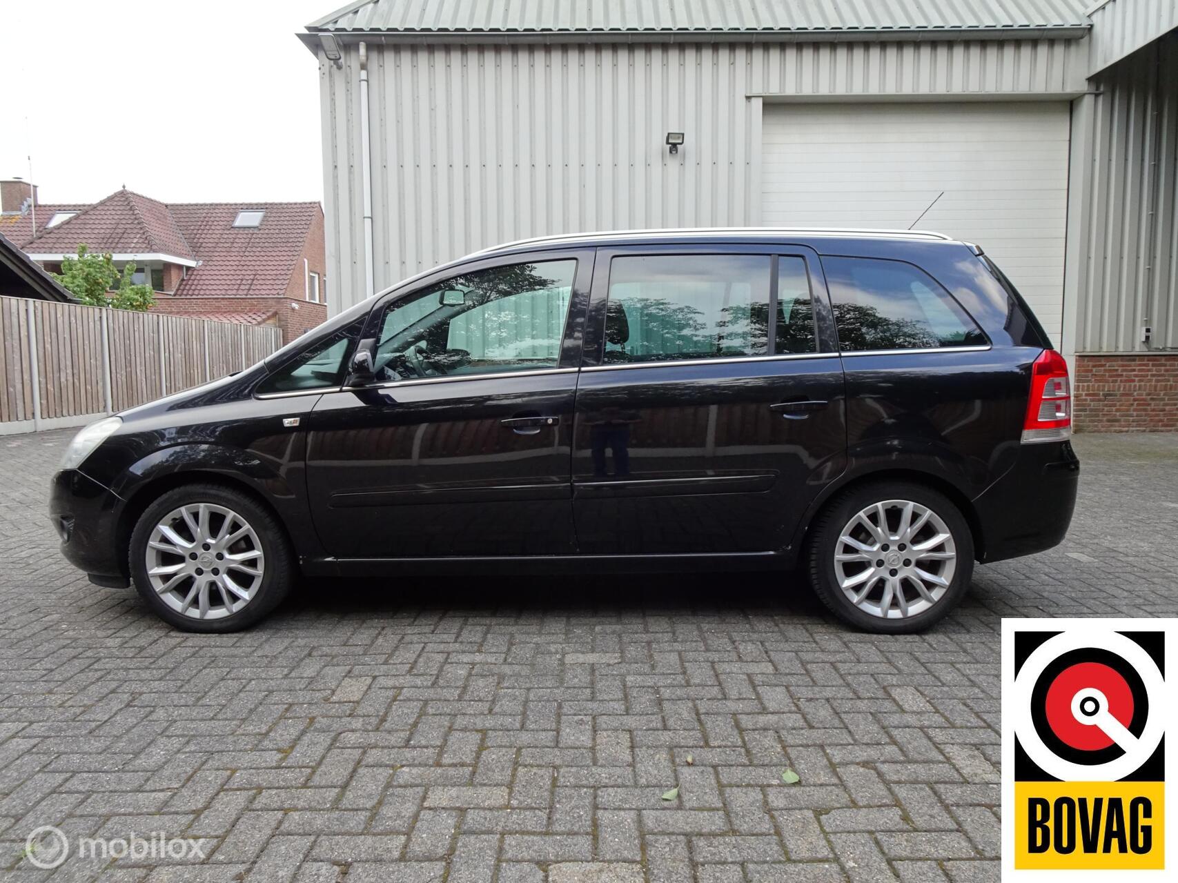 Foto van Opel Zafira