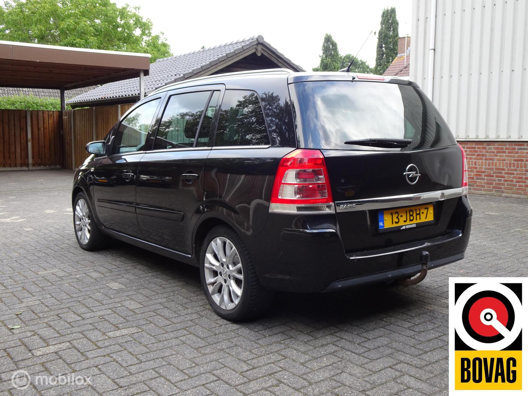 Foto van Opel Zafira