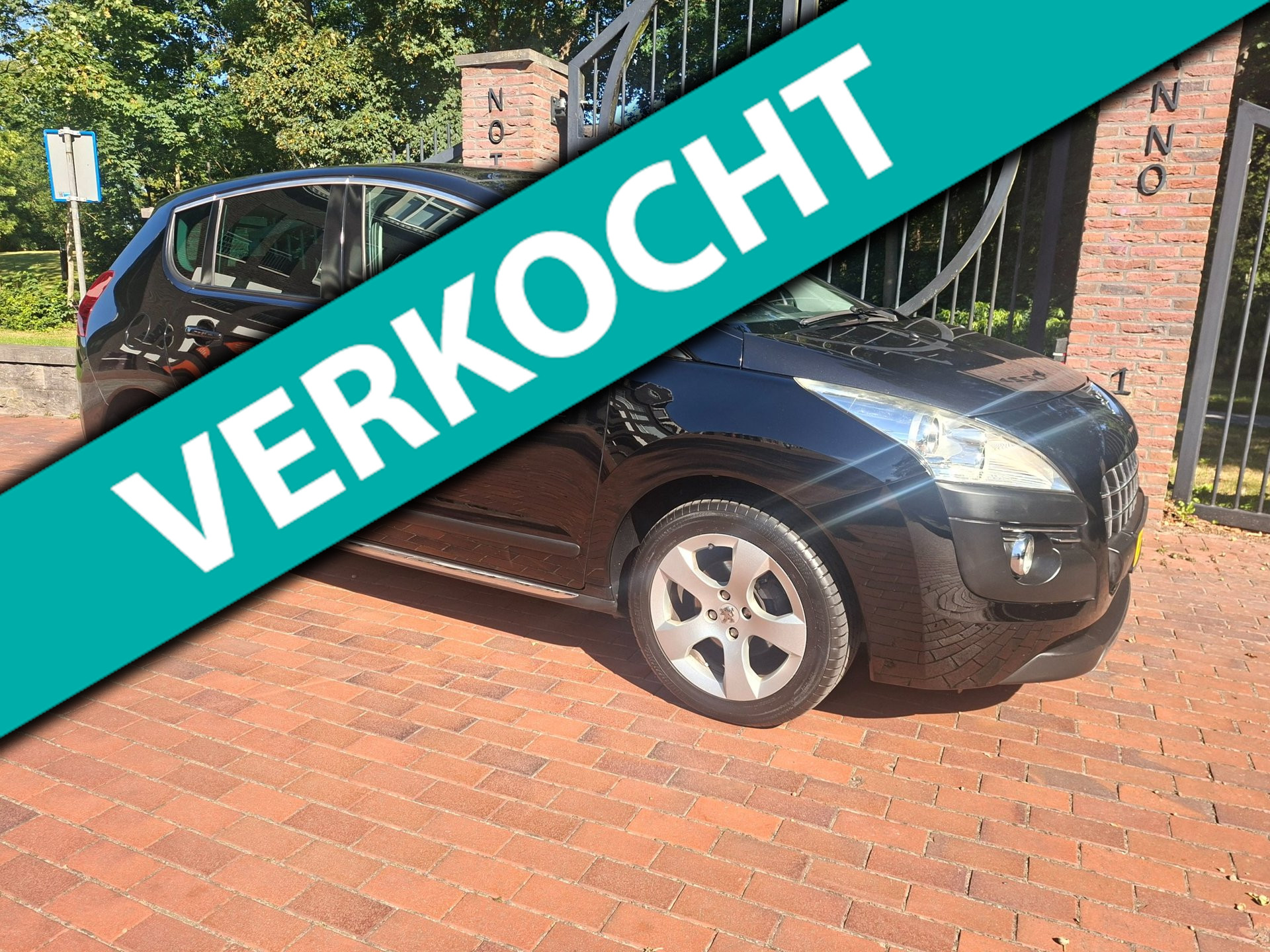 Peugeot 3008 1.6 VTi Style Panodak Trekhaak 2012 - voorkant