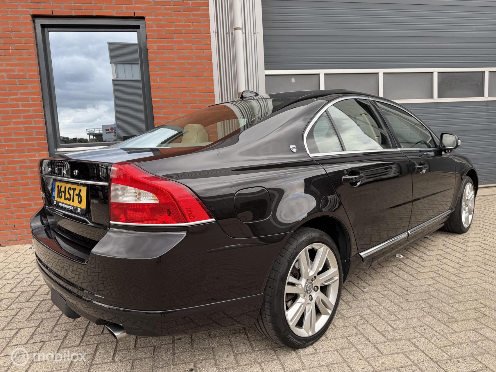 Foto van Volvo S80
