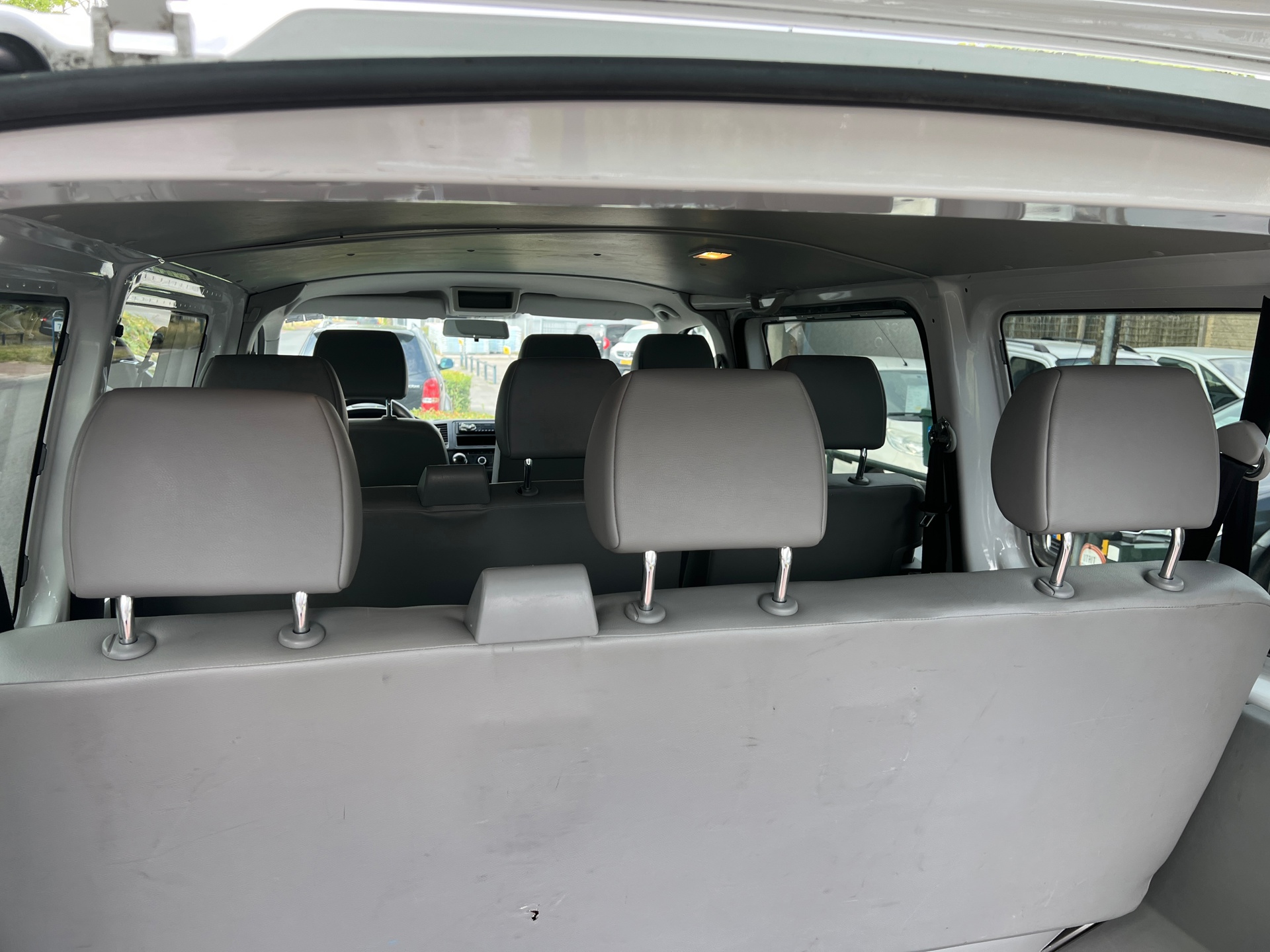 Foto van Volkswagen Transporter Kombi