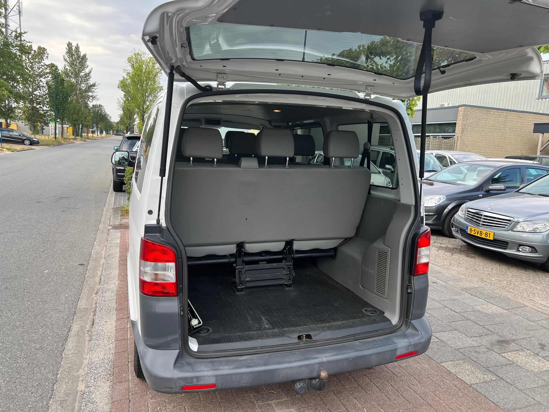 Foto van Volkswagen Transporter Kombi