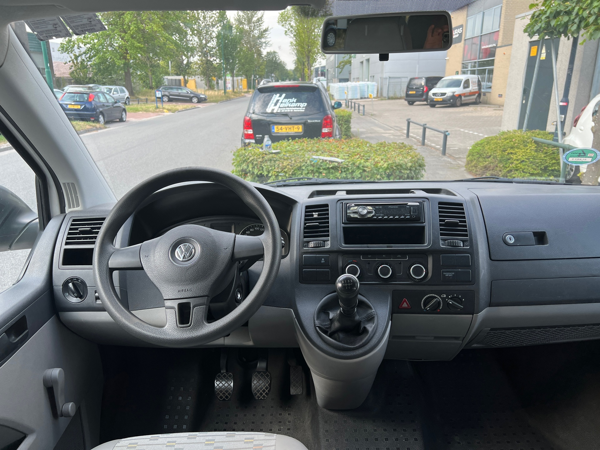 Foto van Volkswagen Transporter Kombi