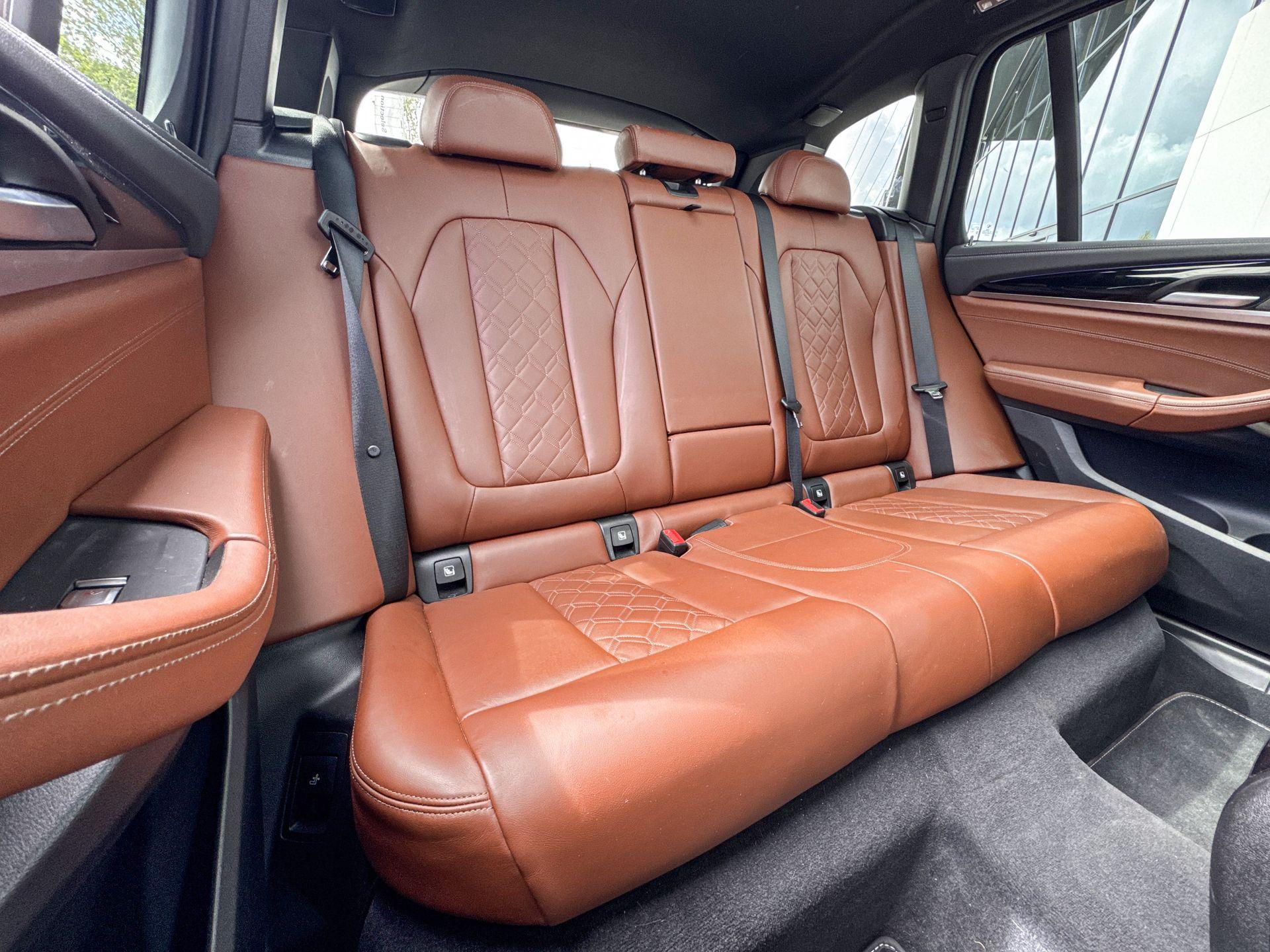 Foto van BMW X3 M40i