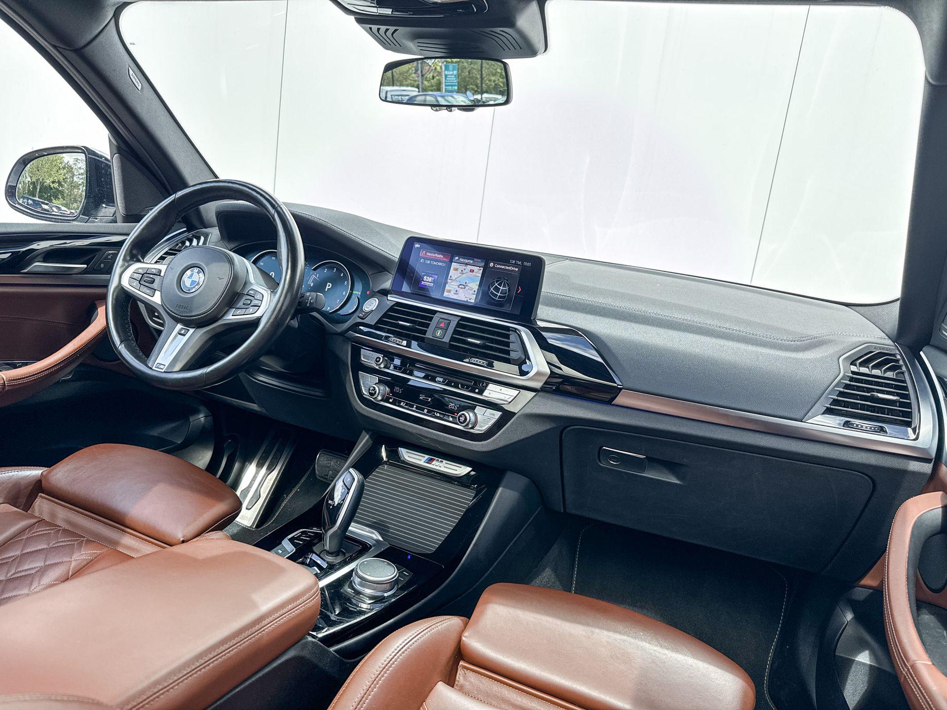 Foto van BMW X3 M40i