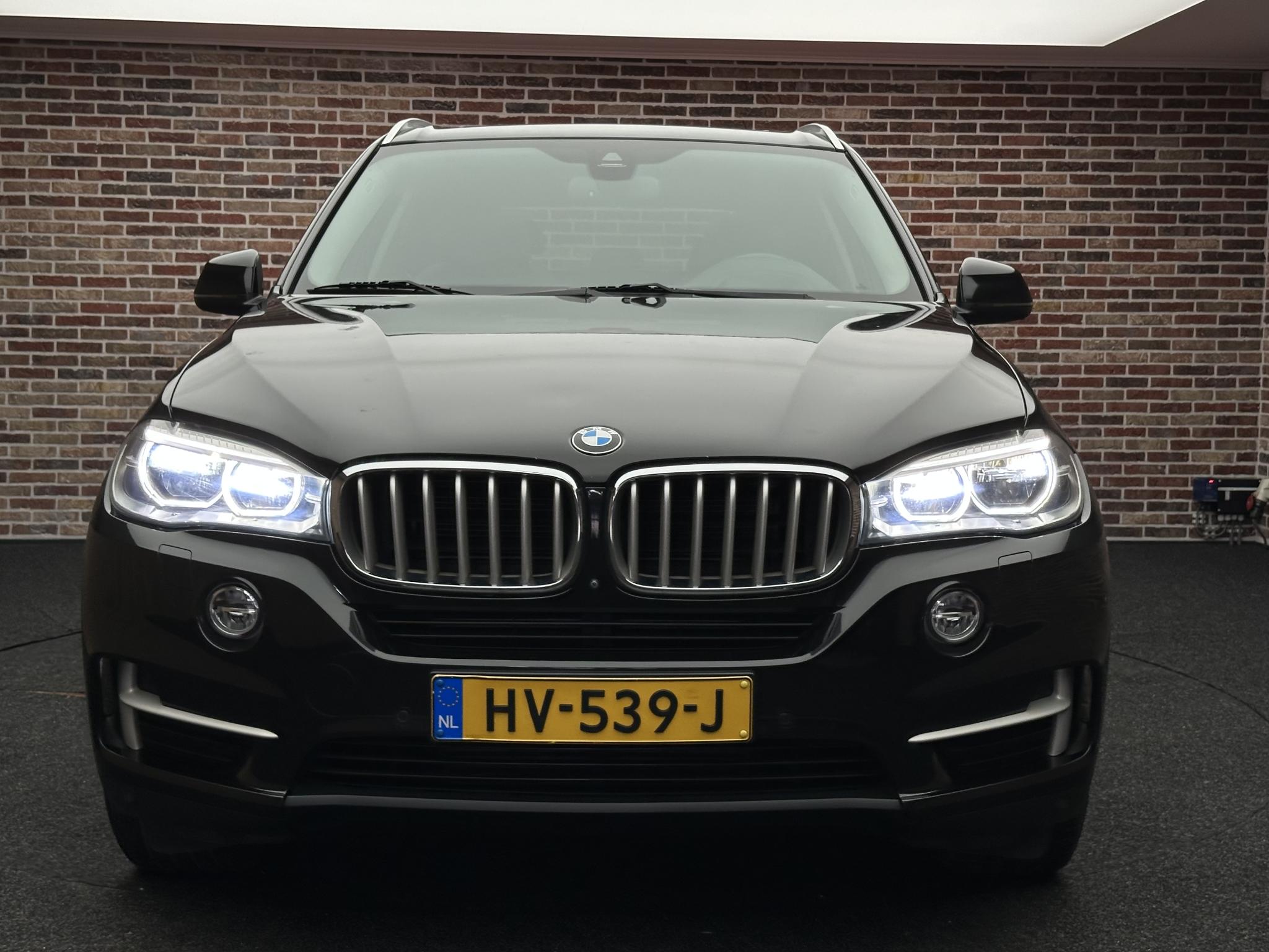 Foto van BMW X5 Xdrive40e