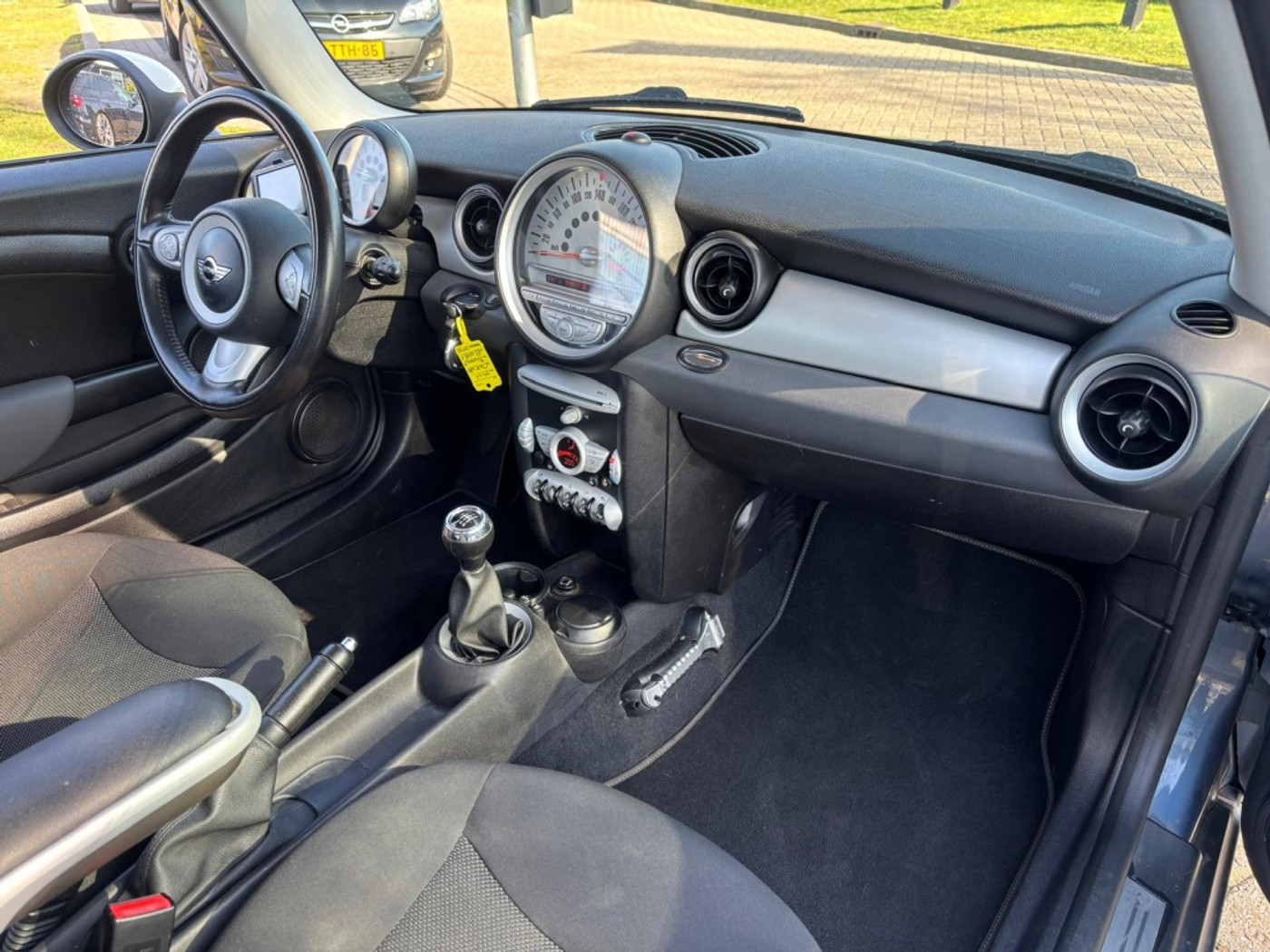 Foto van Mini One