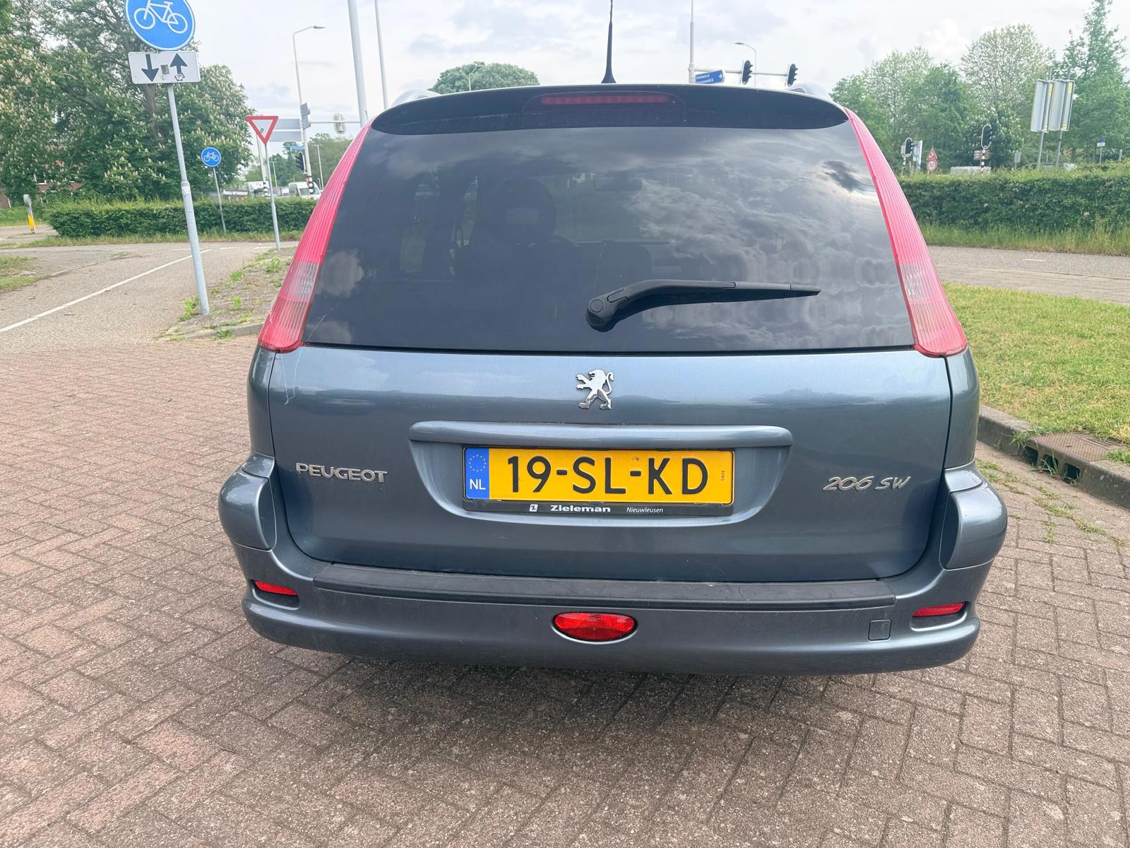 Foto van Peugeot 206