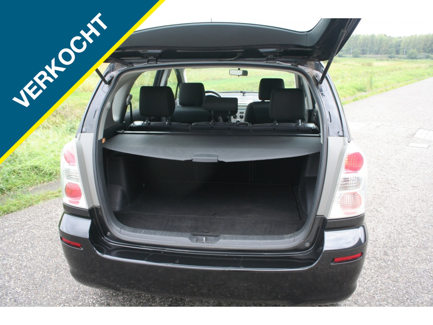 Foto van Toyota Toyota Corolla Verso