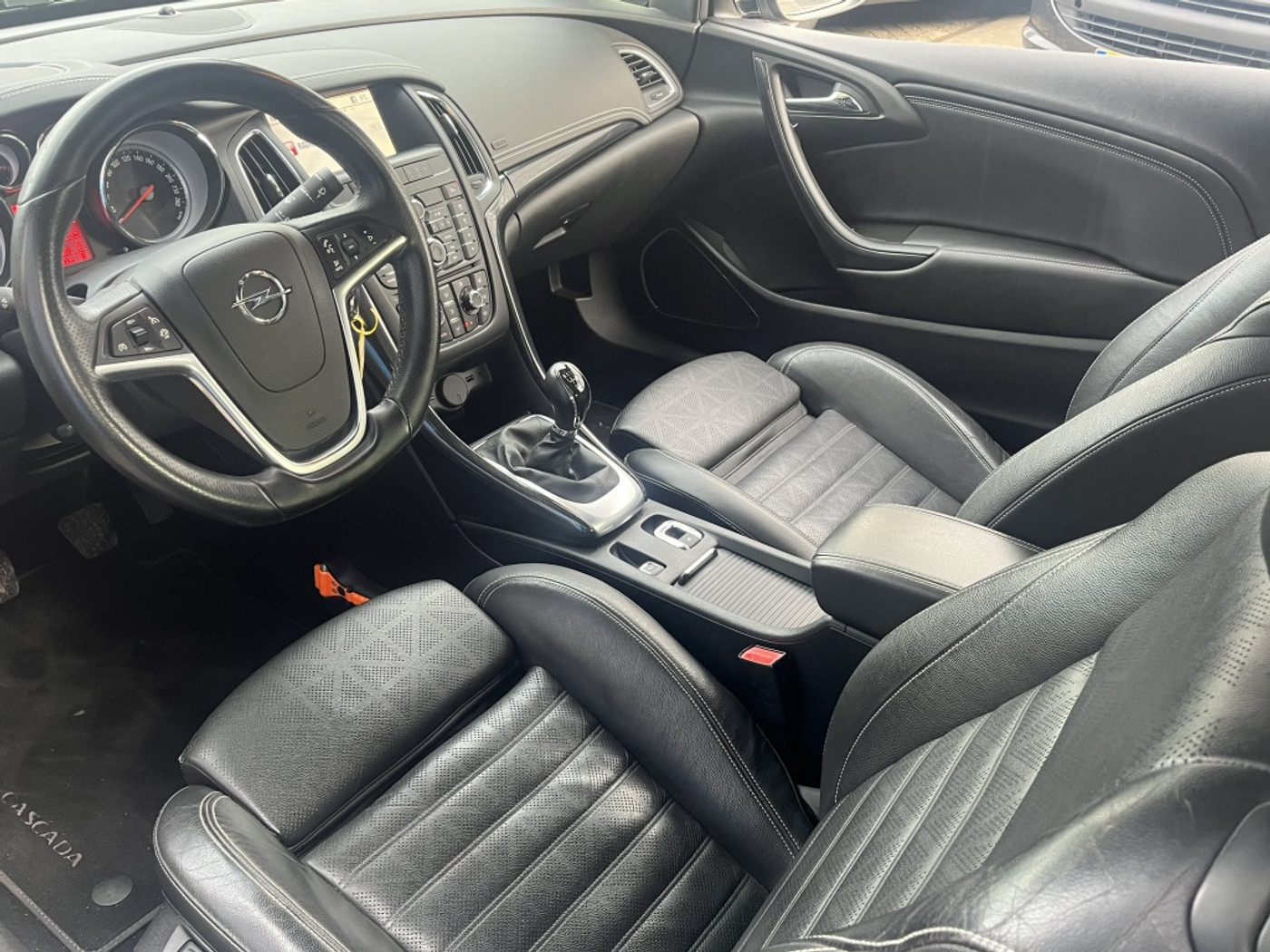 Foto van Opel Cascada