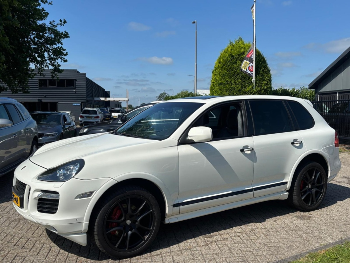 Foto van Porsche Cayenne GTS