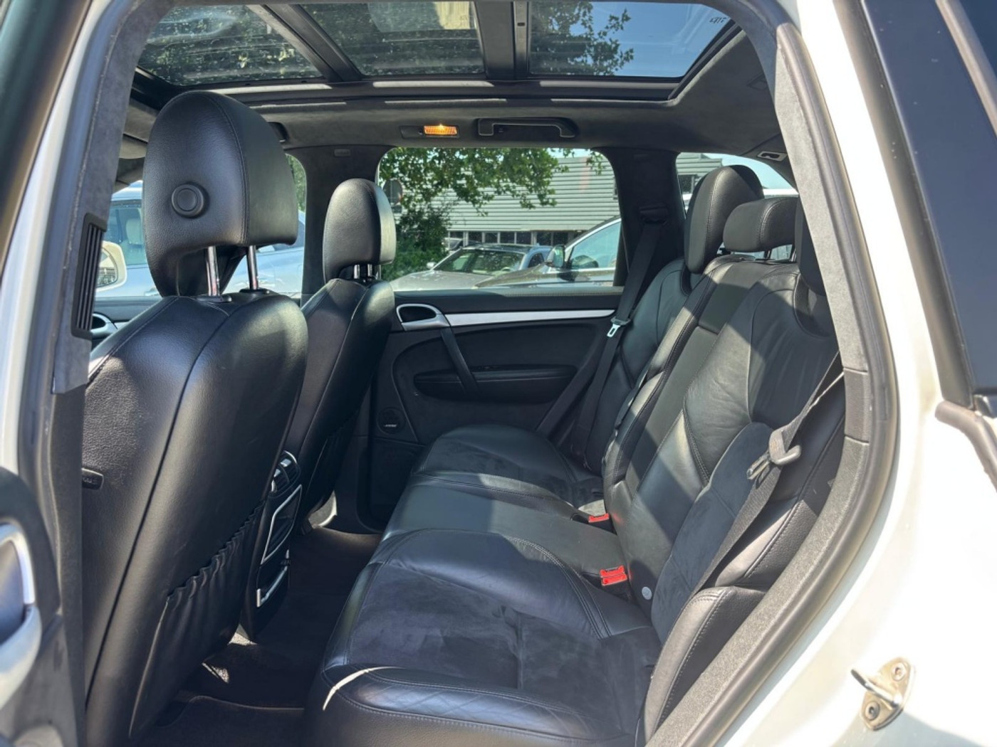 Foto van Porsche Cayenne GTS