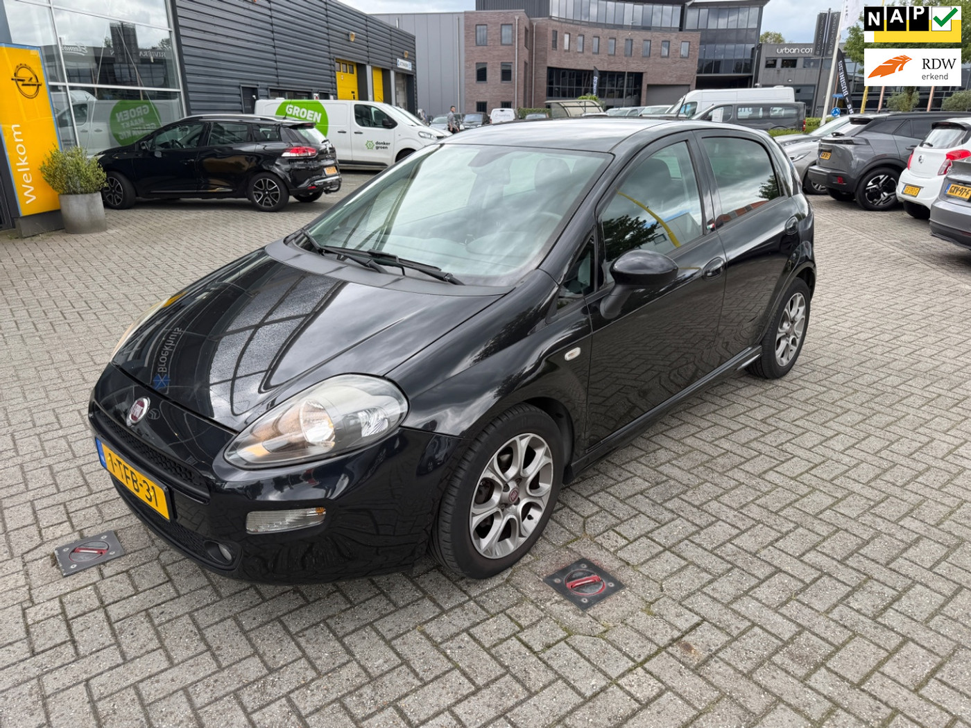 Fiat Fiat Punto 0.9 TwinAir Lounge 2014 - voorkant