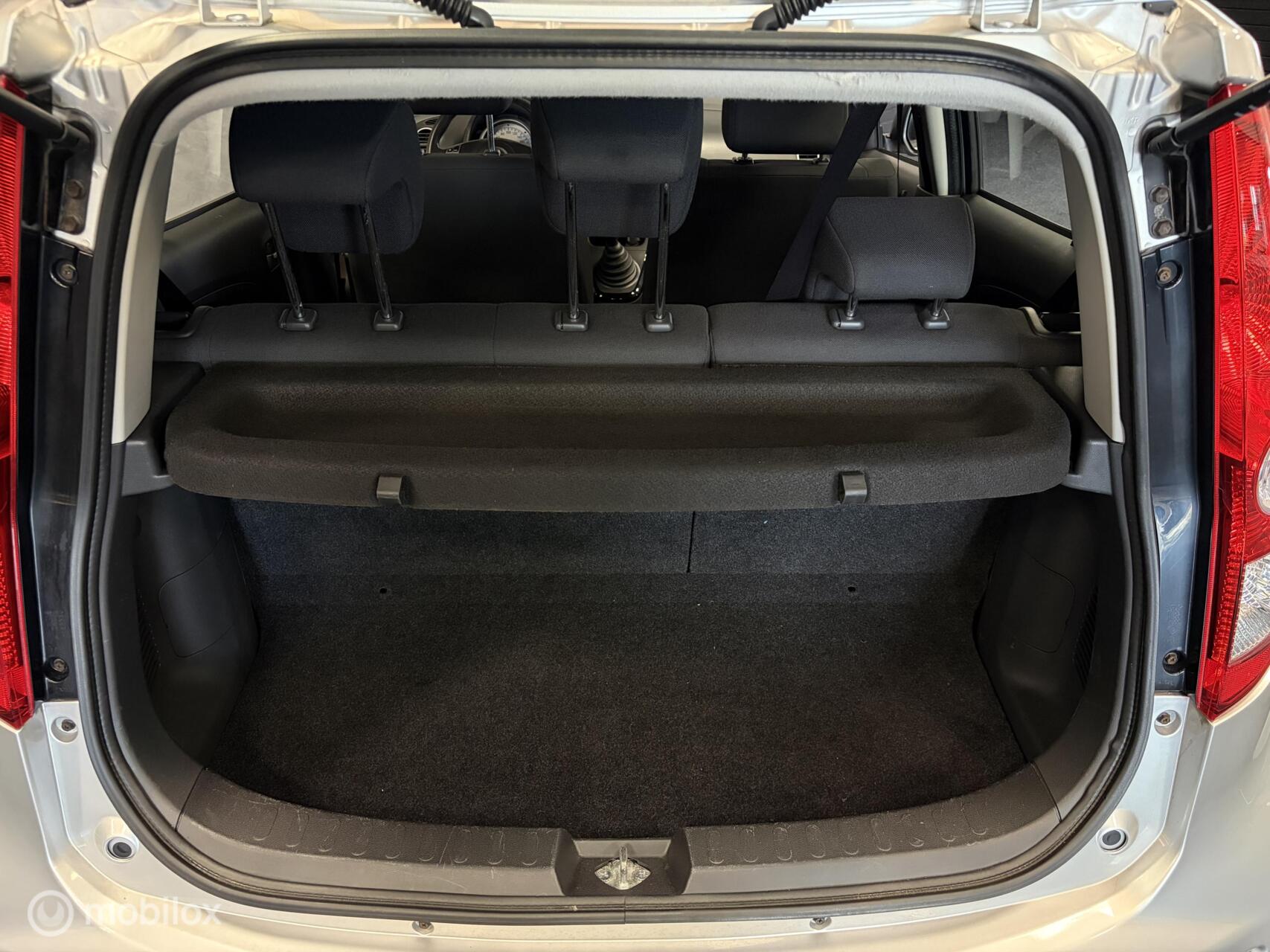 Foto van Suzuki Splash