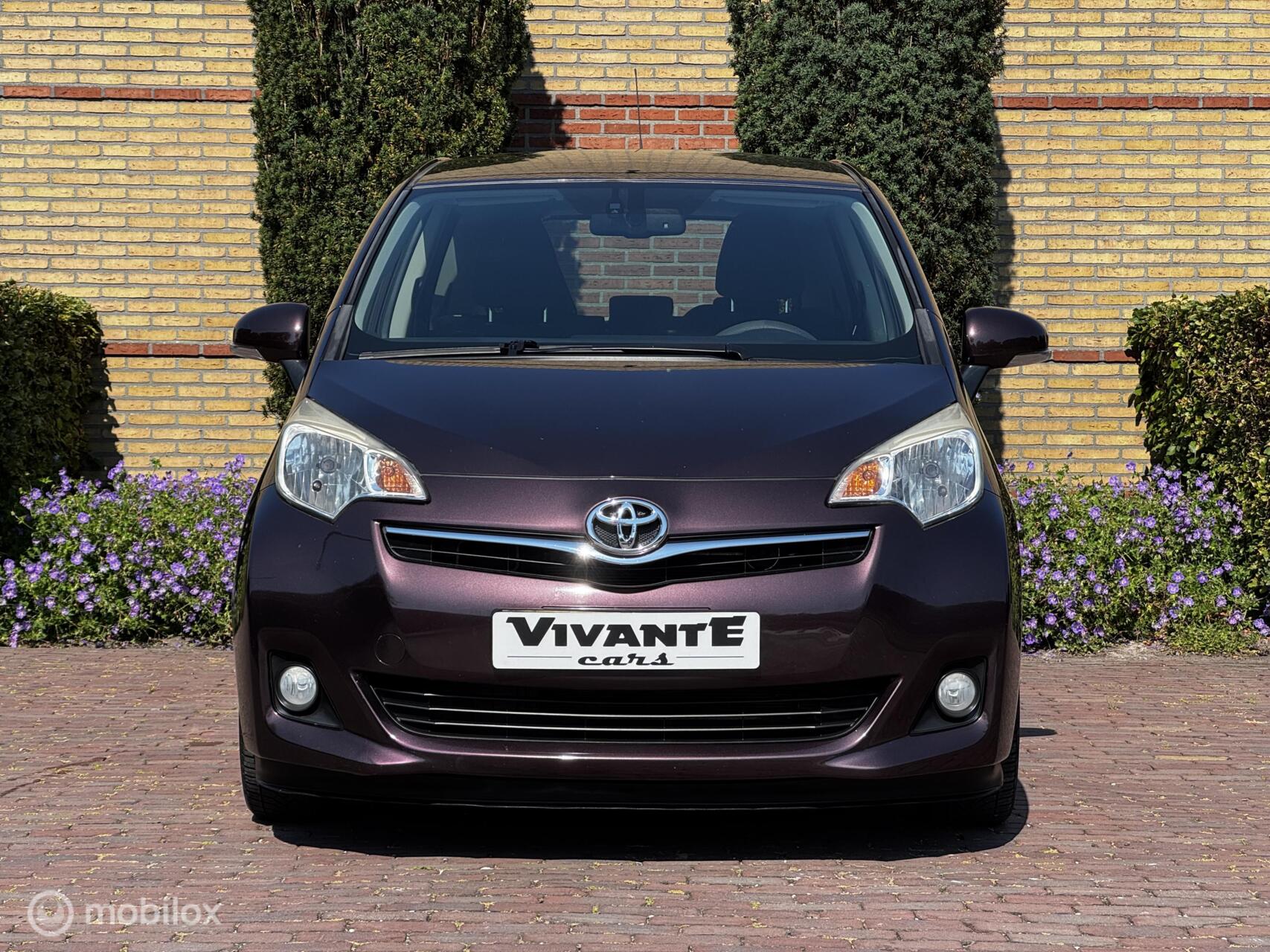 Foto van Toyota Toyota Verso-s